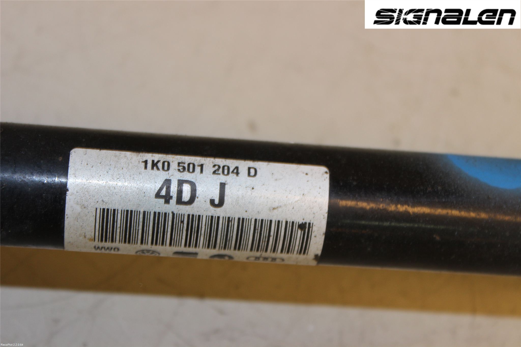 Volkswagen VW PASSAT 11-14 Drivaxel Bak Höger
