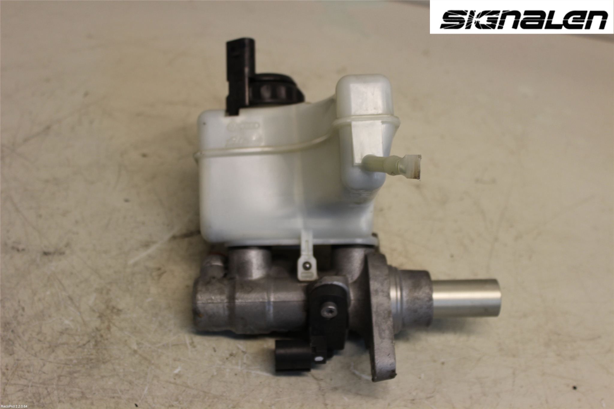 Volkswagen VW PASSAT 11-14 Broms Huvudcylinder