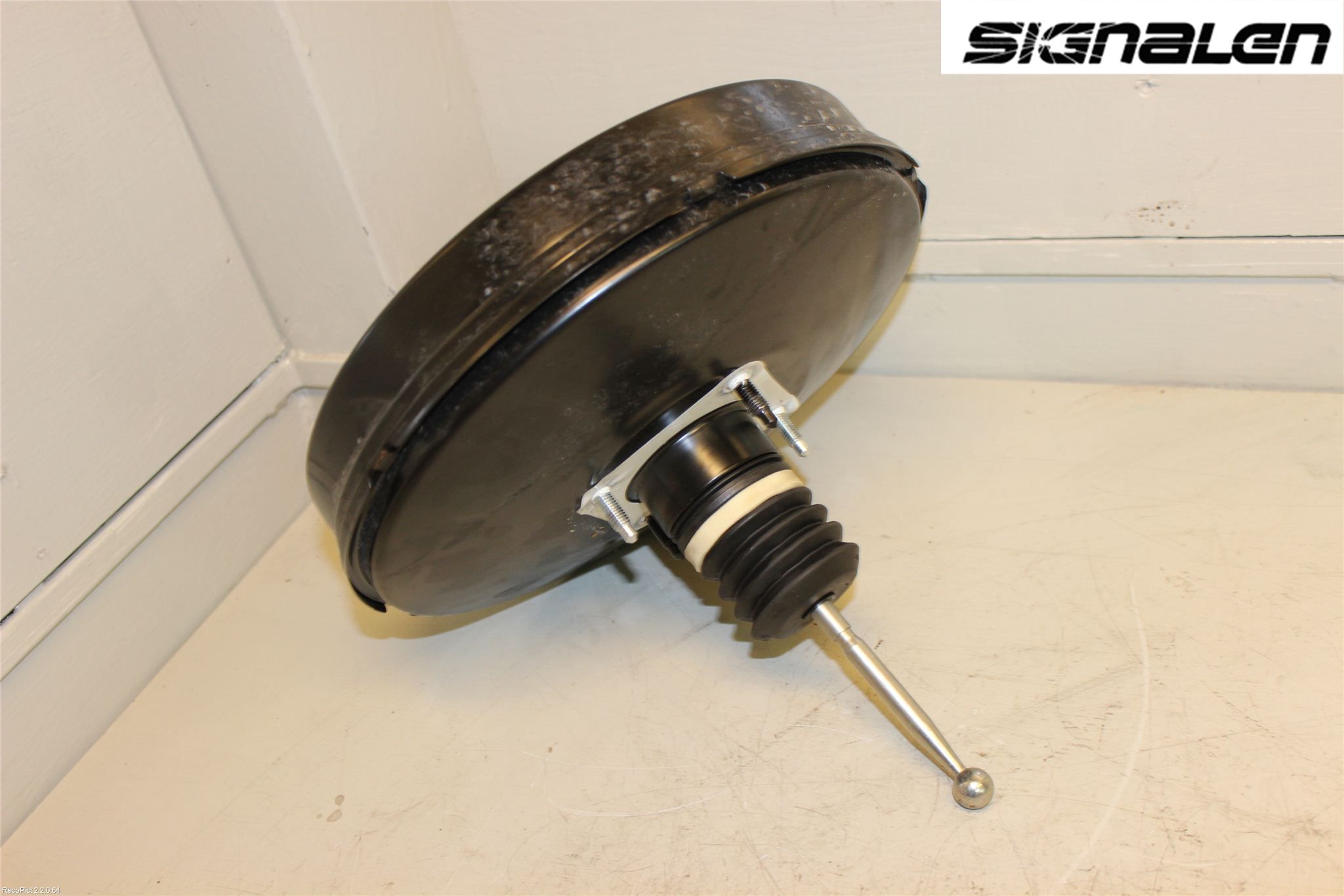 Volkswagen VW PASSAT 11-14 Bromsservo