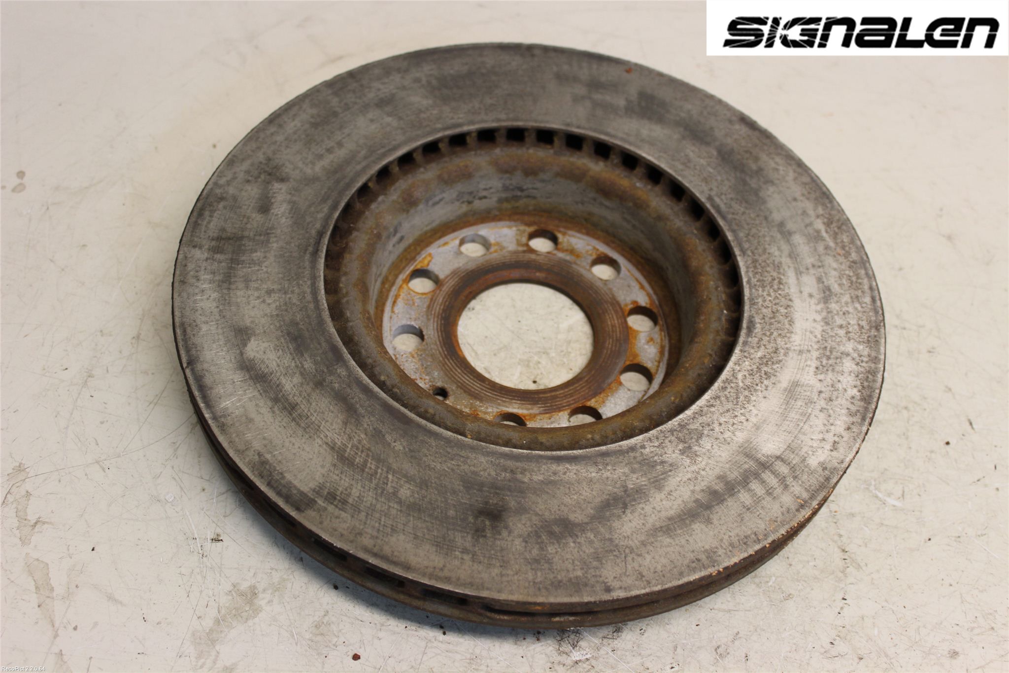 Volkswagen VW PASSAT 11-14 Bromsskiva Fram