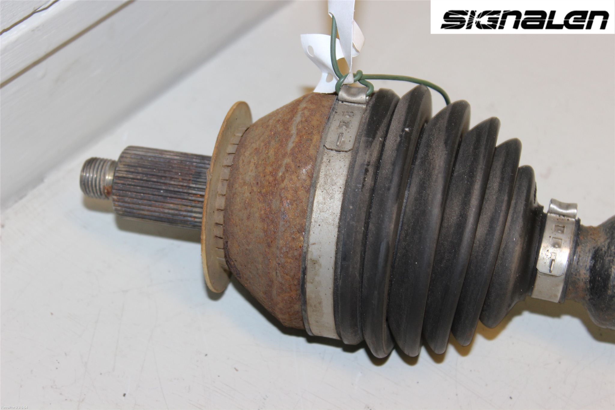 Skoda FABIA 07-14 Drivaxel Fram Höger