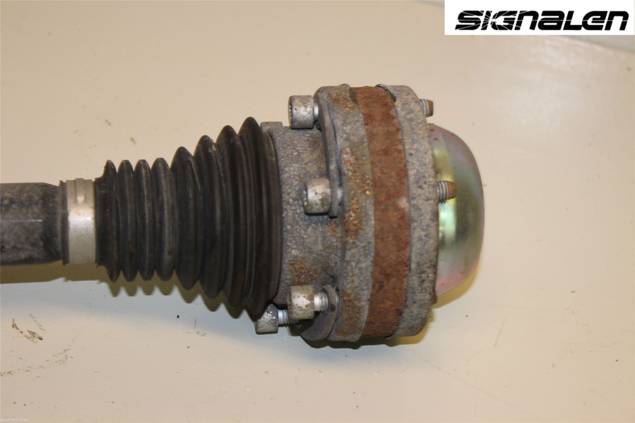 Audi A4 ALLROAD 09-16 Drivaxel Bak Vänster