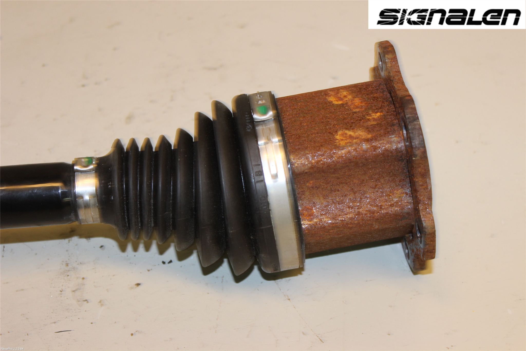 Audi A6/S6 4G 11-18 Drivaxel Fram Höger