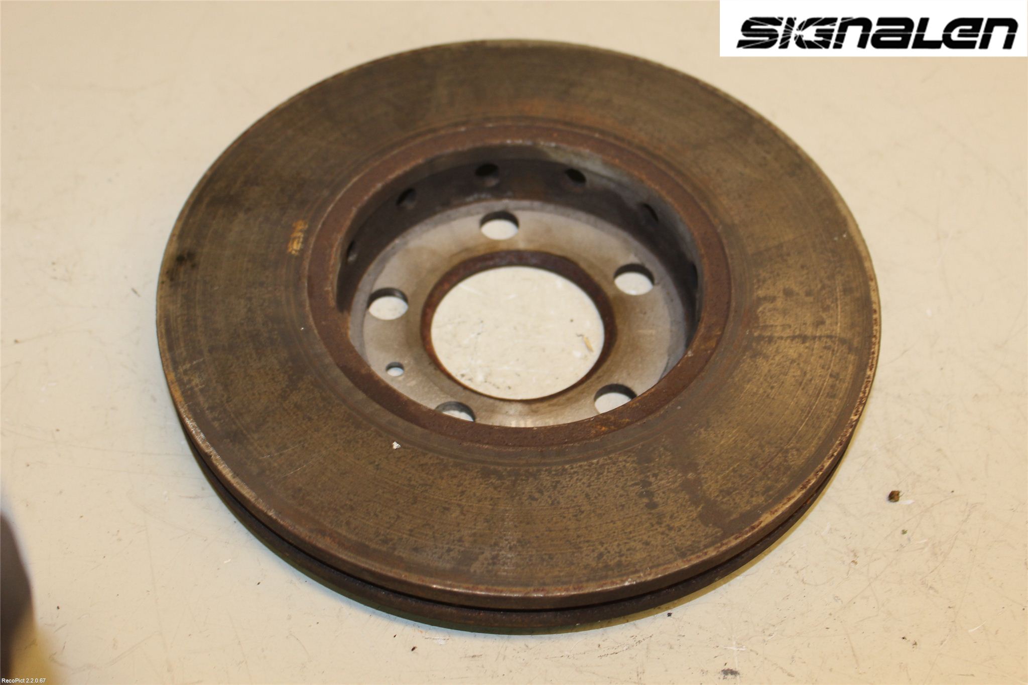 Volkswagen VW POLO 10-17 Bromsskiva Fram