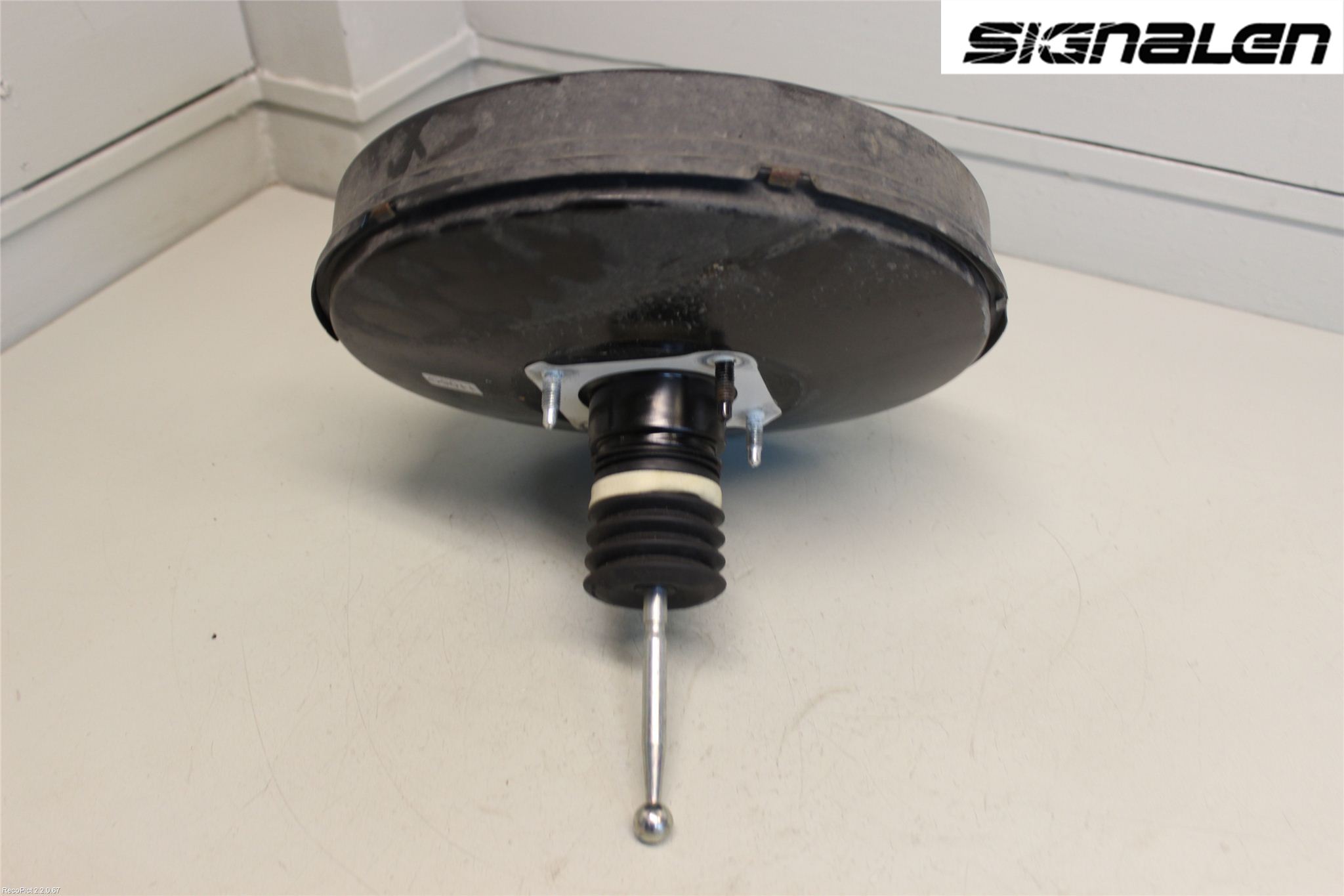 Volkswagen VW TOURAN 10-15 Bromsservo