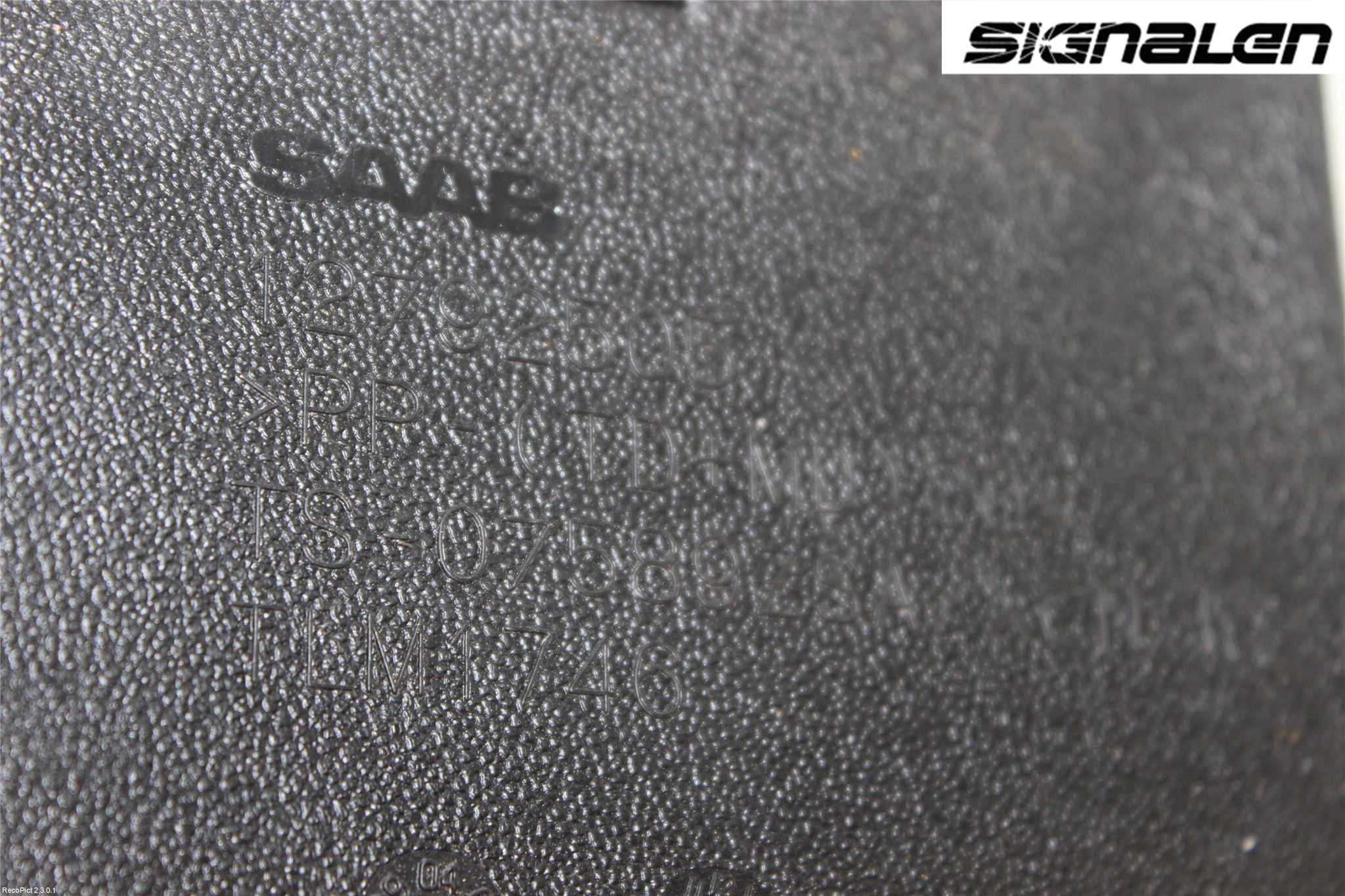 Saab 9-3 VER 2 Högtalare