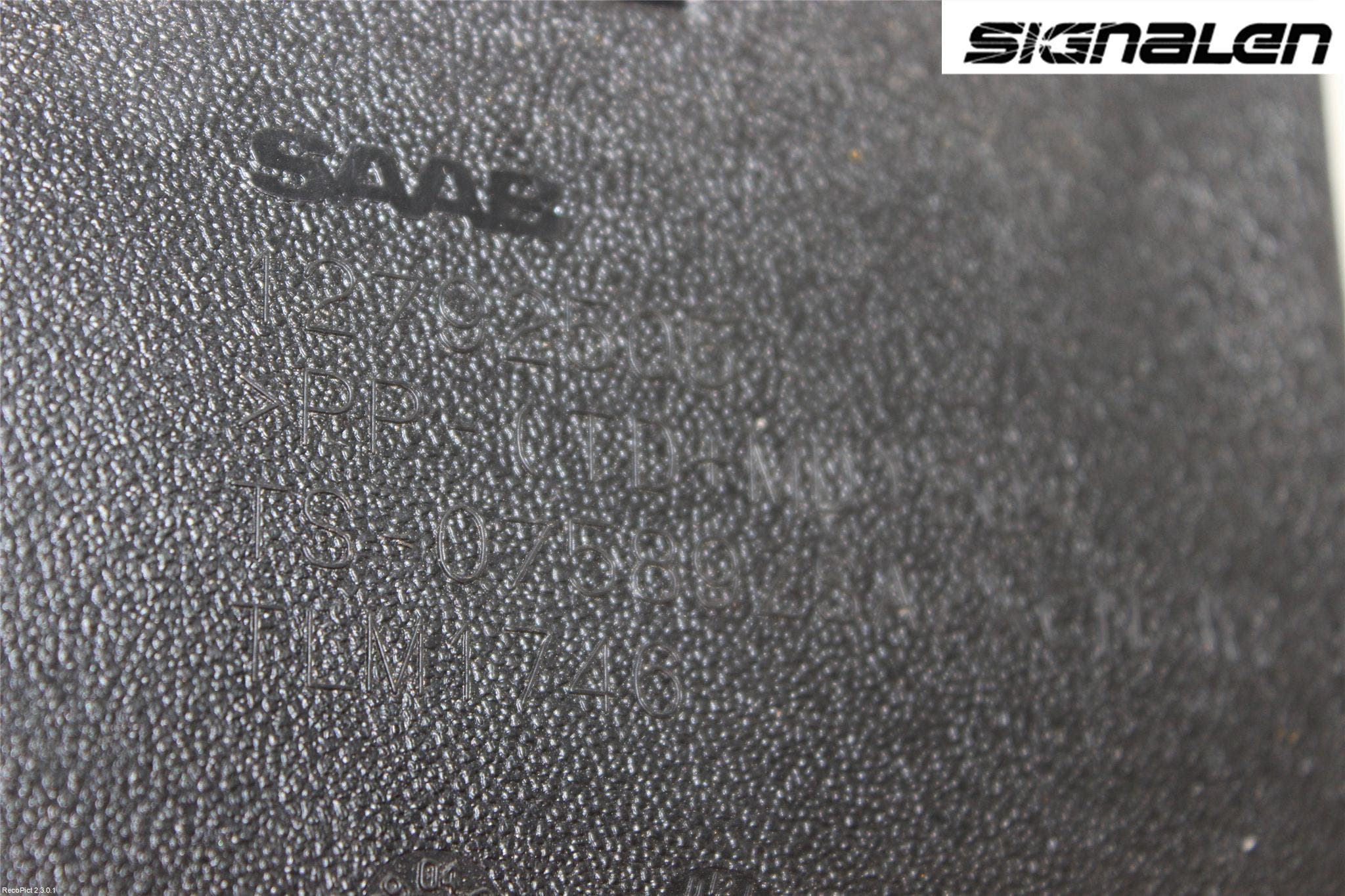 Saab 9-3 VER 2 Högtalare