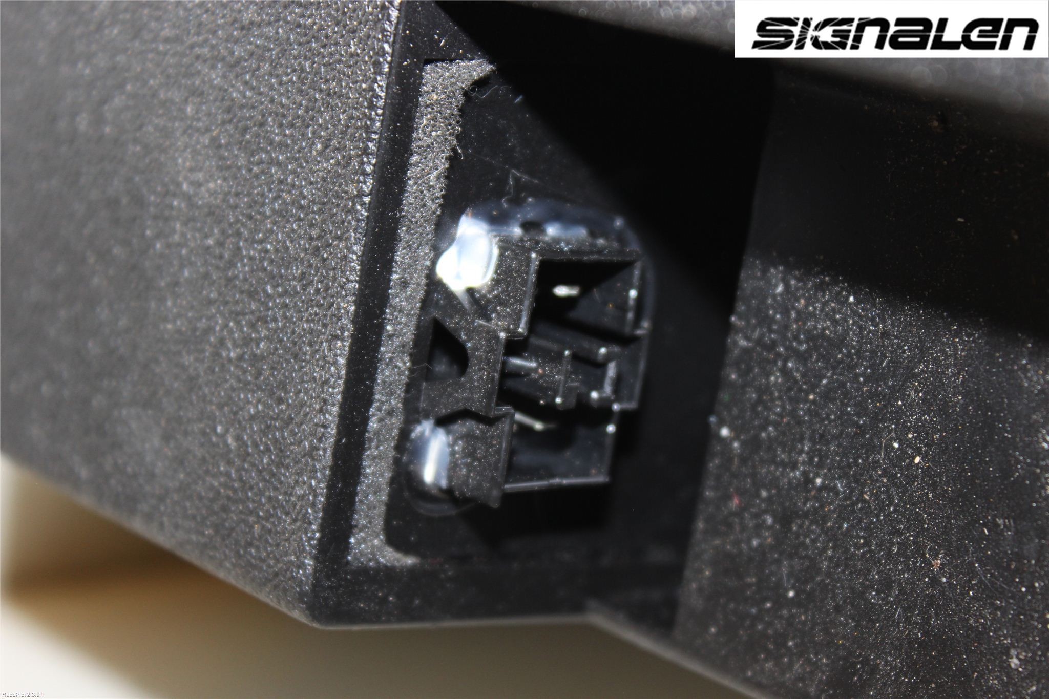 Saab 9-3 VER 2 Högtalare