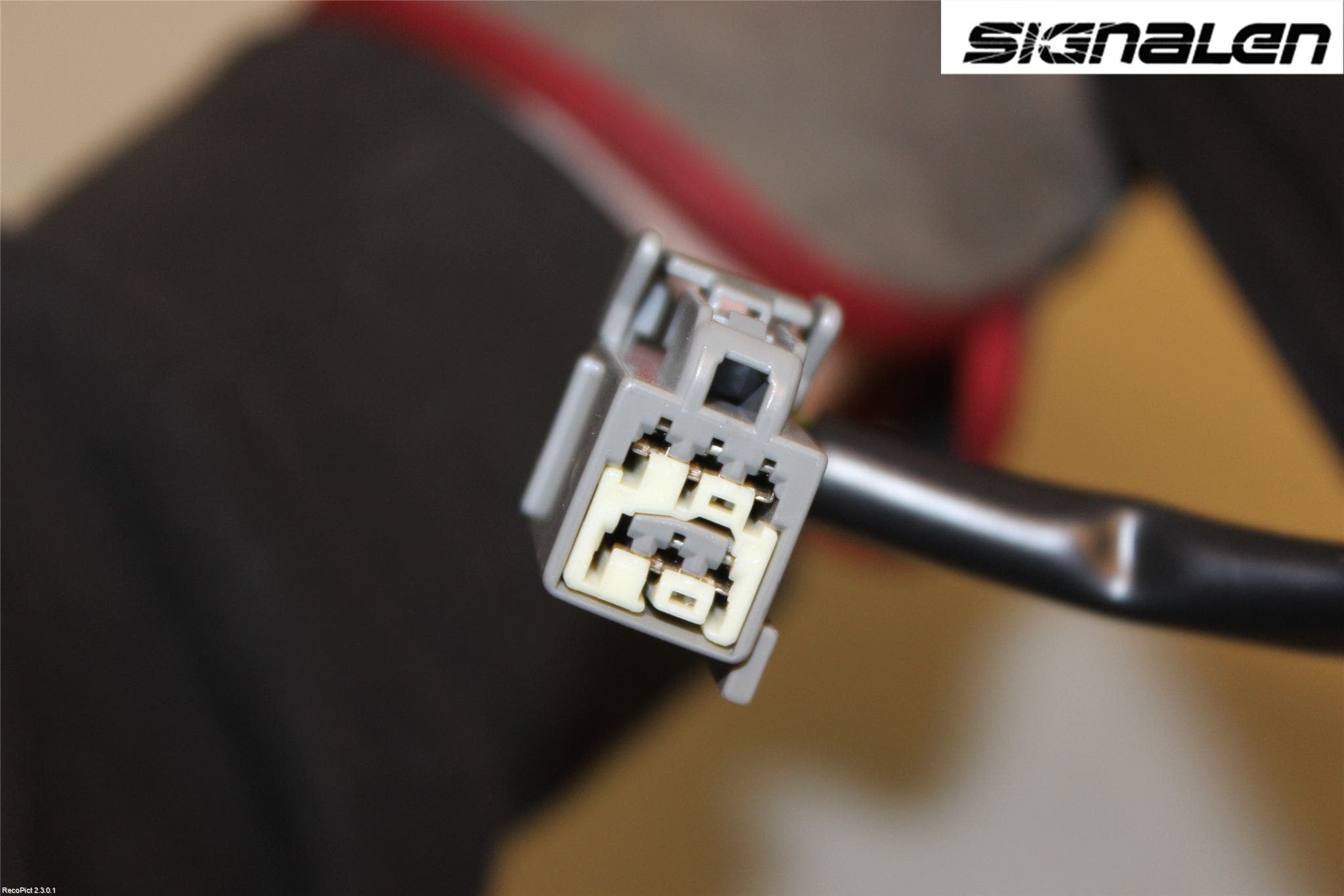 Ford FOCUS 04-07 Spegel Yttre El Vä