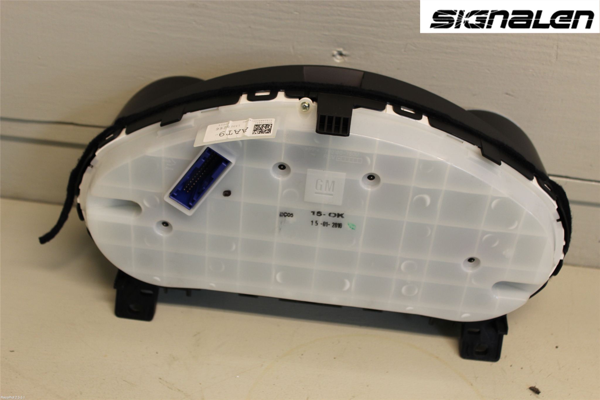 Opel ASTRA J 10-15 Instrument Komb