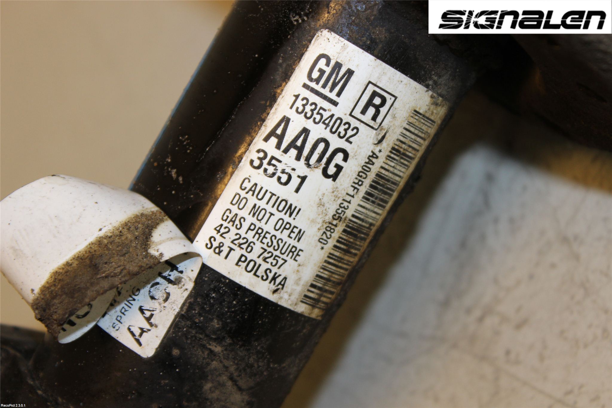 Opel ASTRA J 10-15 Fjäderben Fram Höger