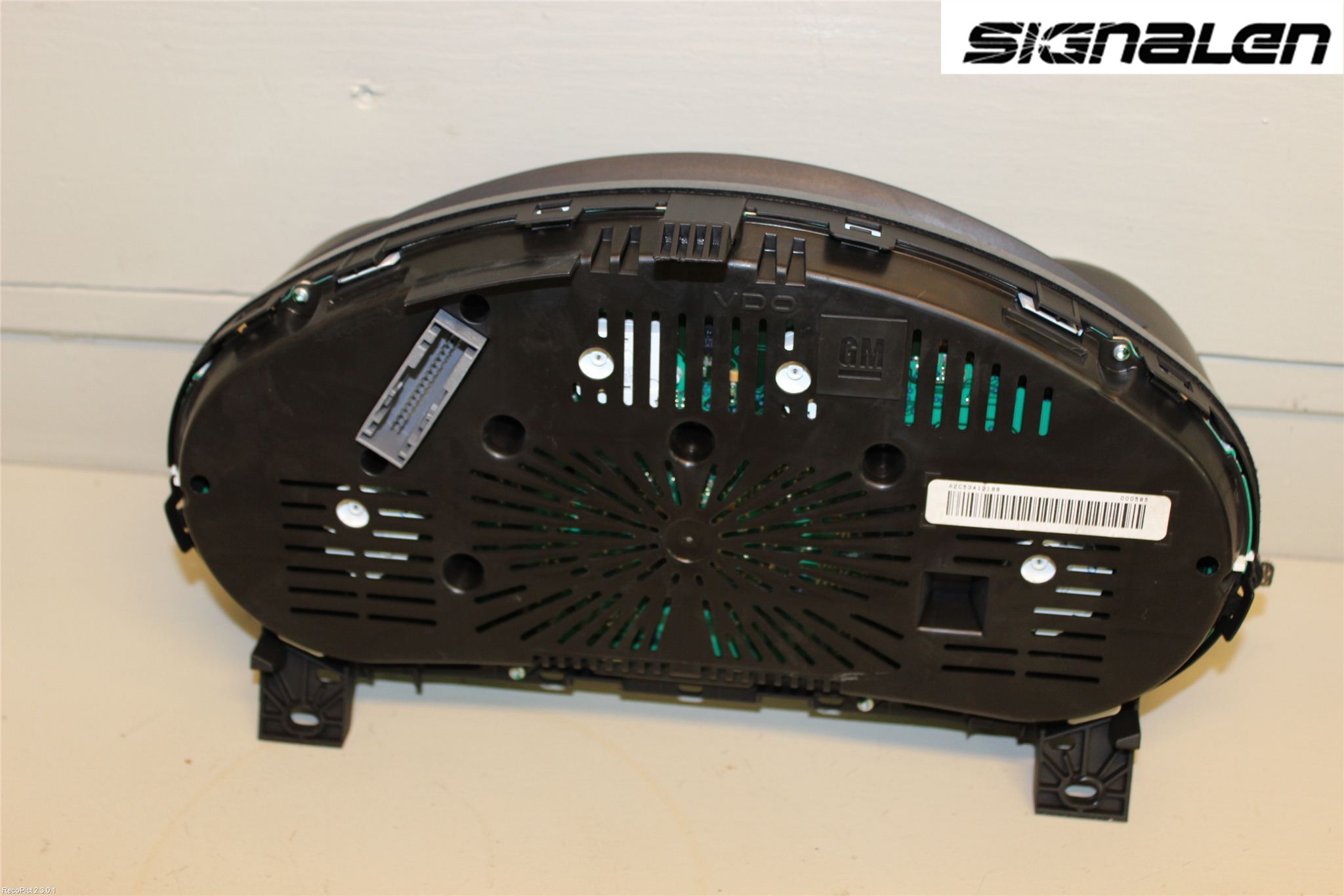 Opel INSIGNIA 09-16 Instrument Komb