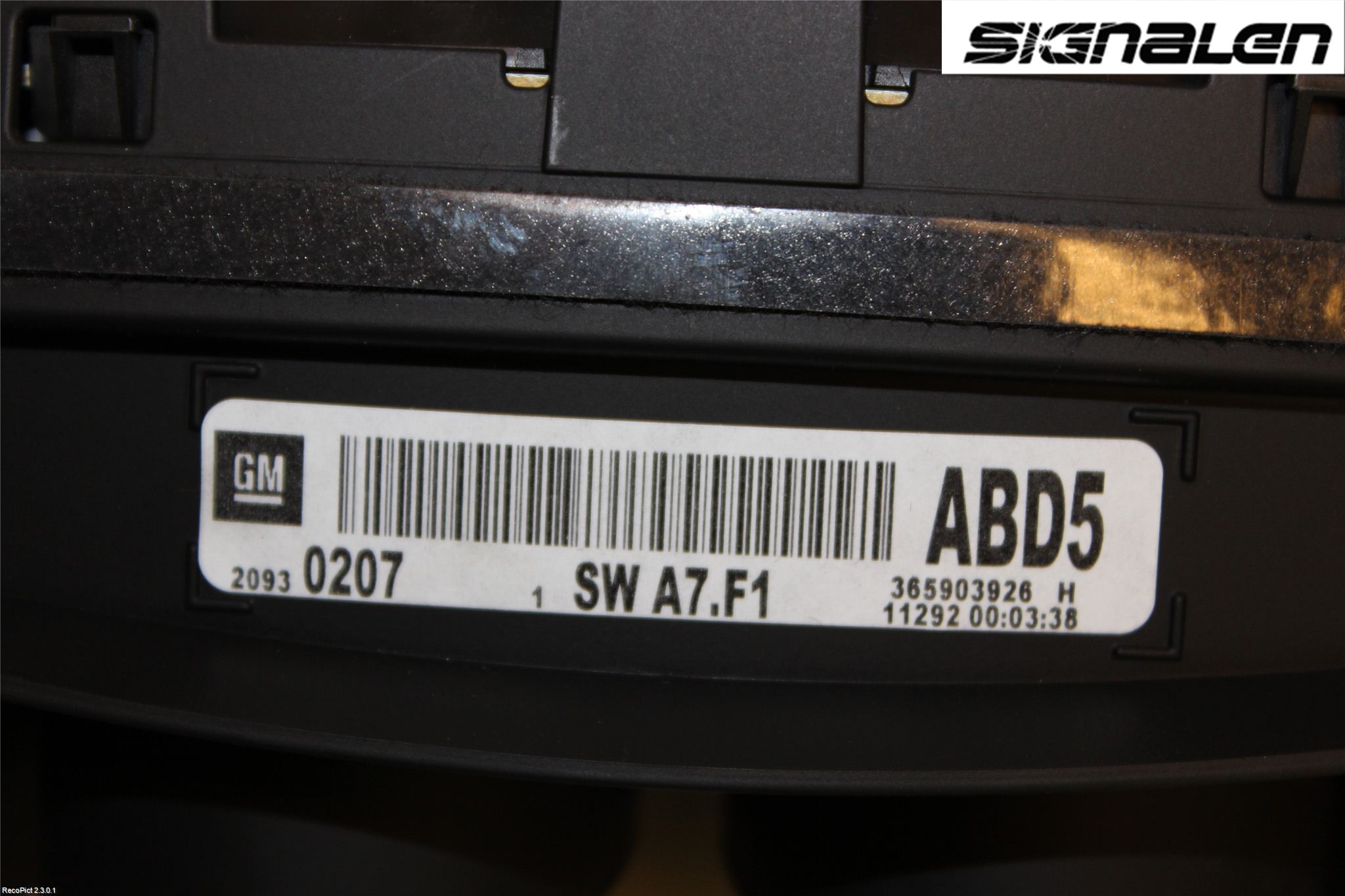 Opel INSIGNIA 09-16 Instrument Komb