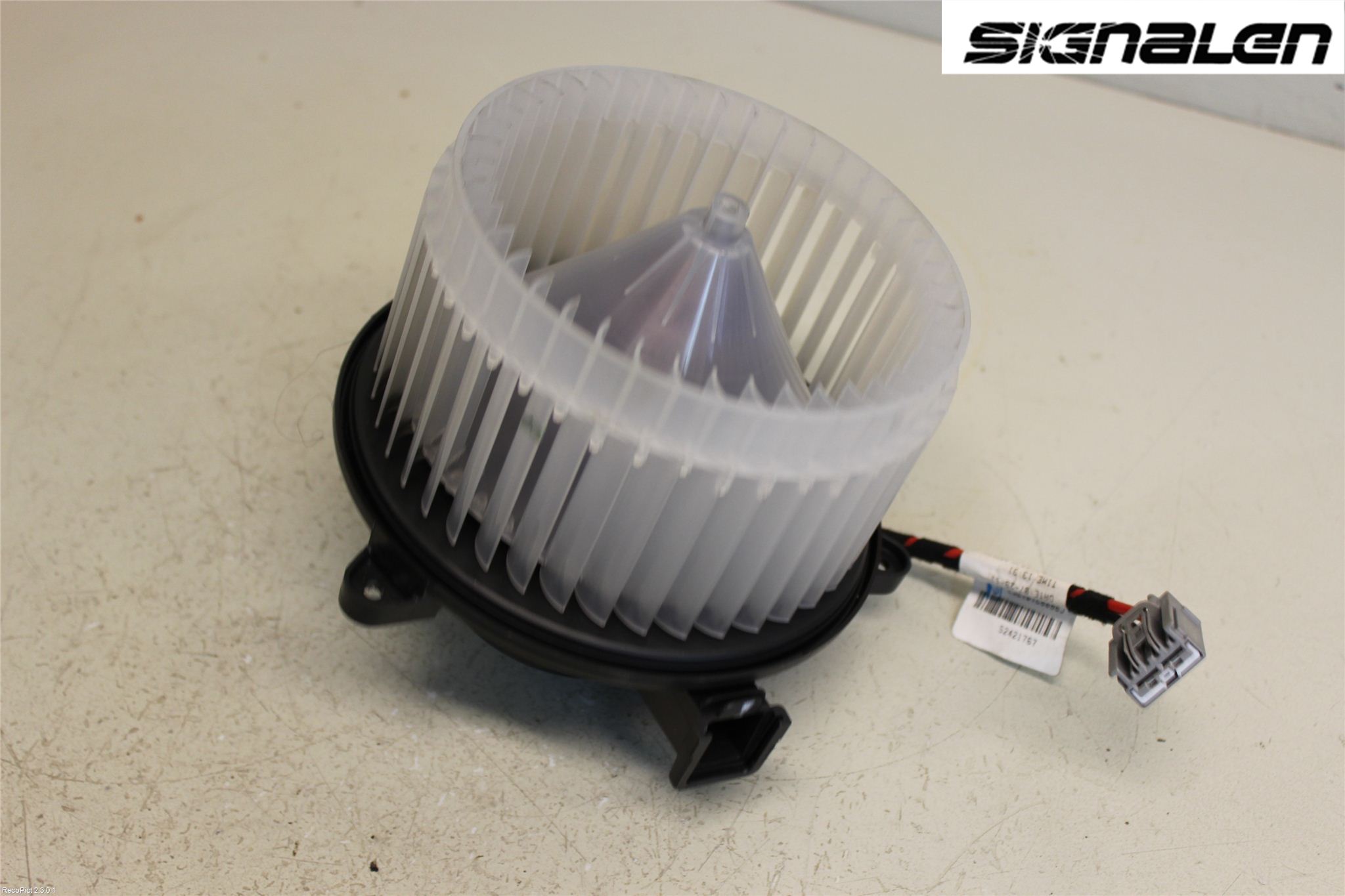 Opel INSIGNIA 09-16 Värmefläkt