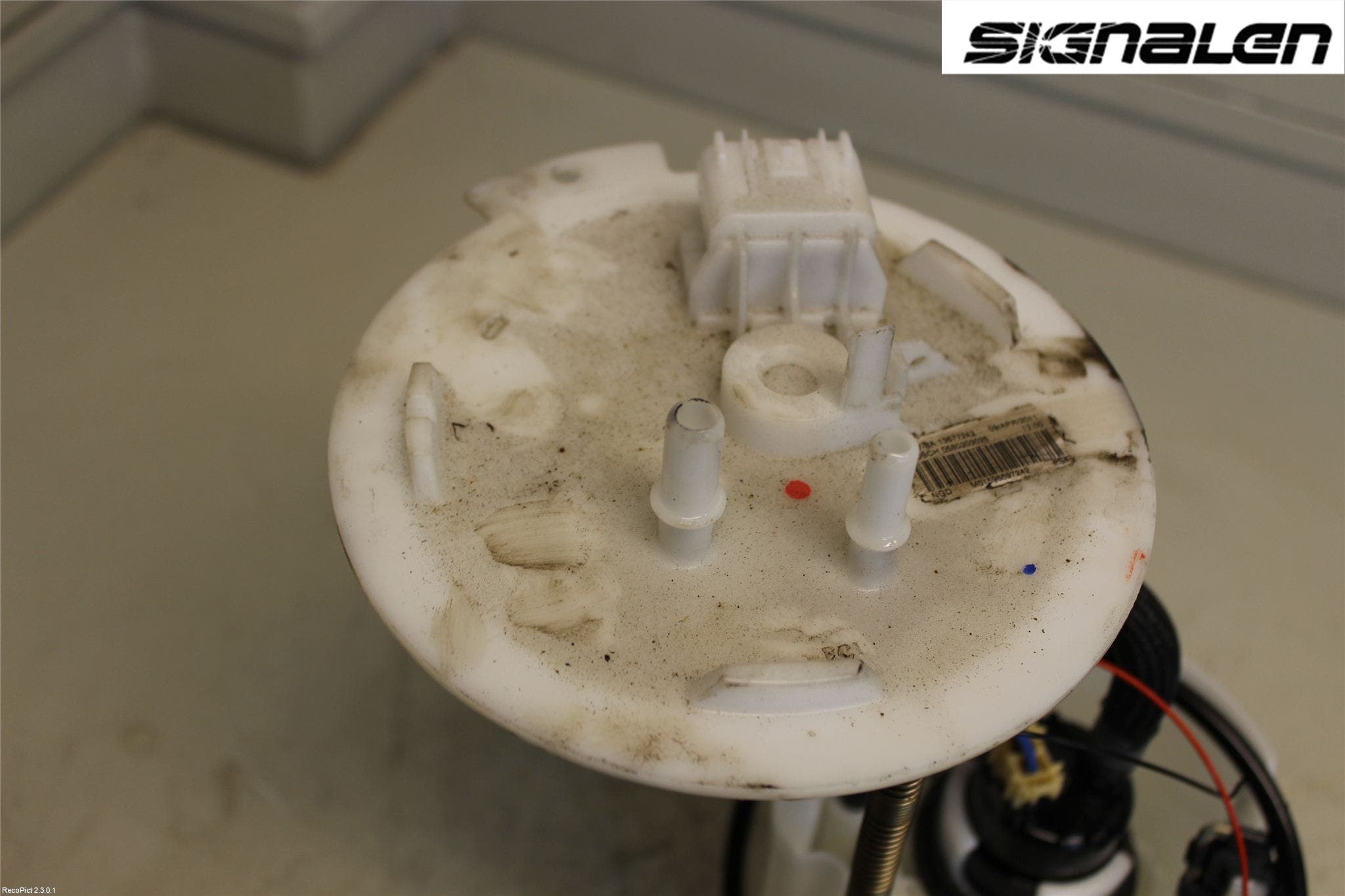 Opel ASTRA J 10-15 Bränslepump El