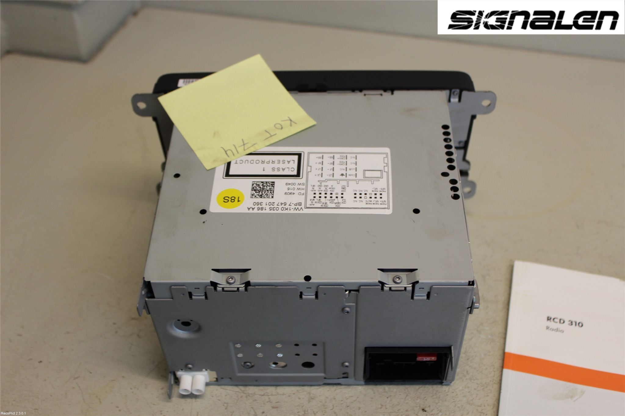 Volkswagen VW GOLF VI 09-13 Radio