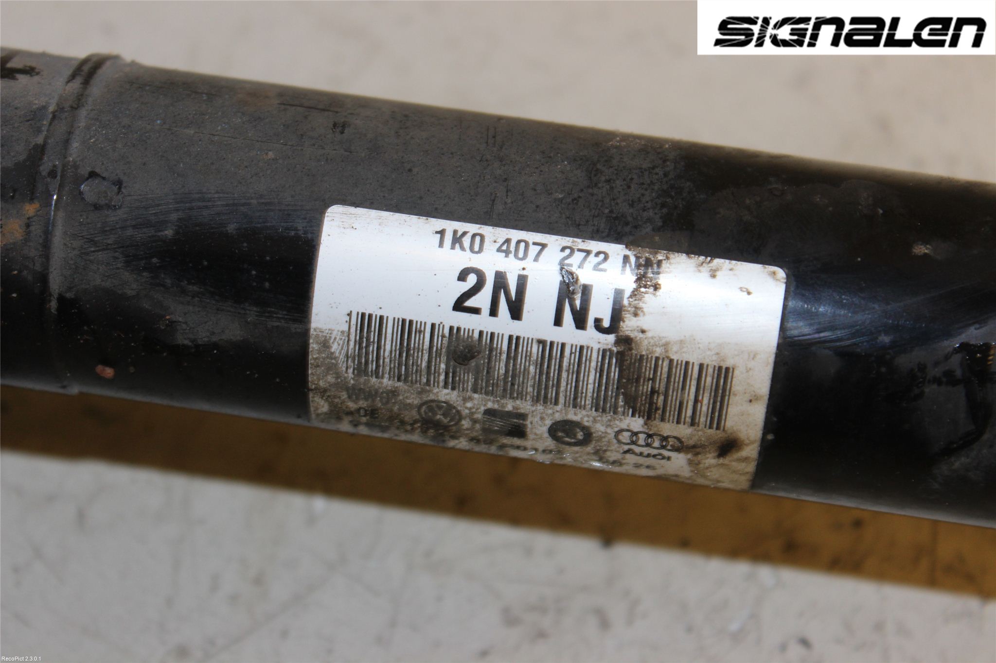 Volkswagen VW GOLF VI 09-13 Drivaxel Fram Höger
