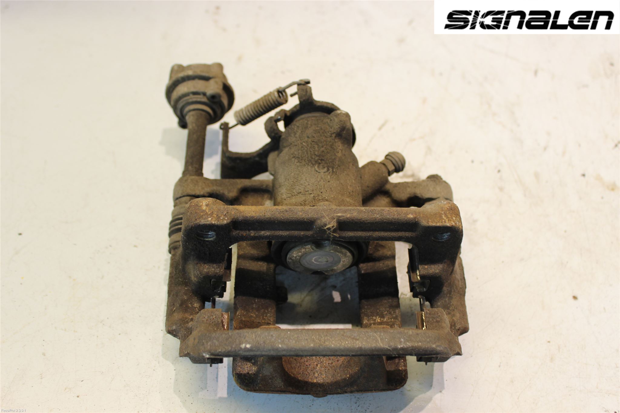 Opel ASTRA J 10-15 Bromsok Bak Vänster