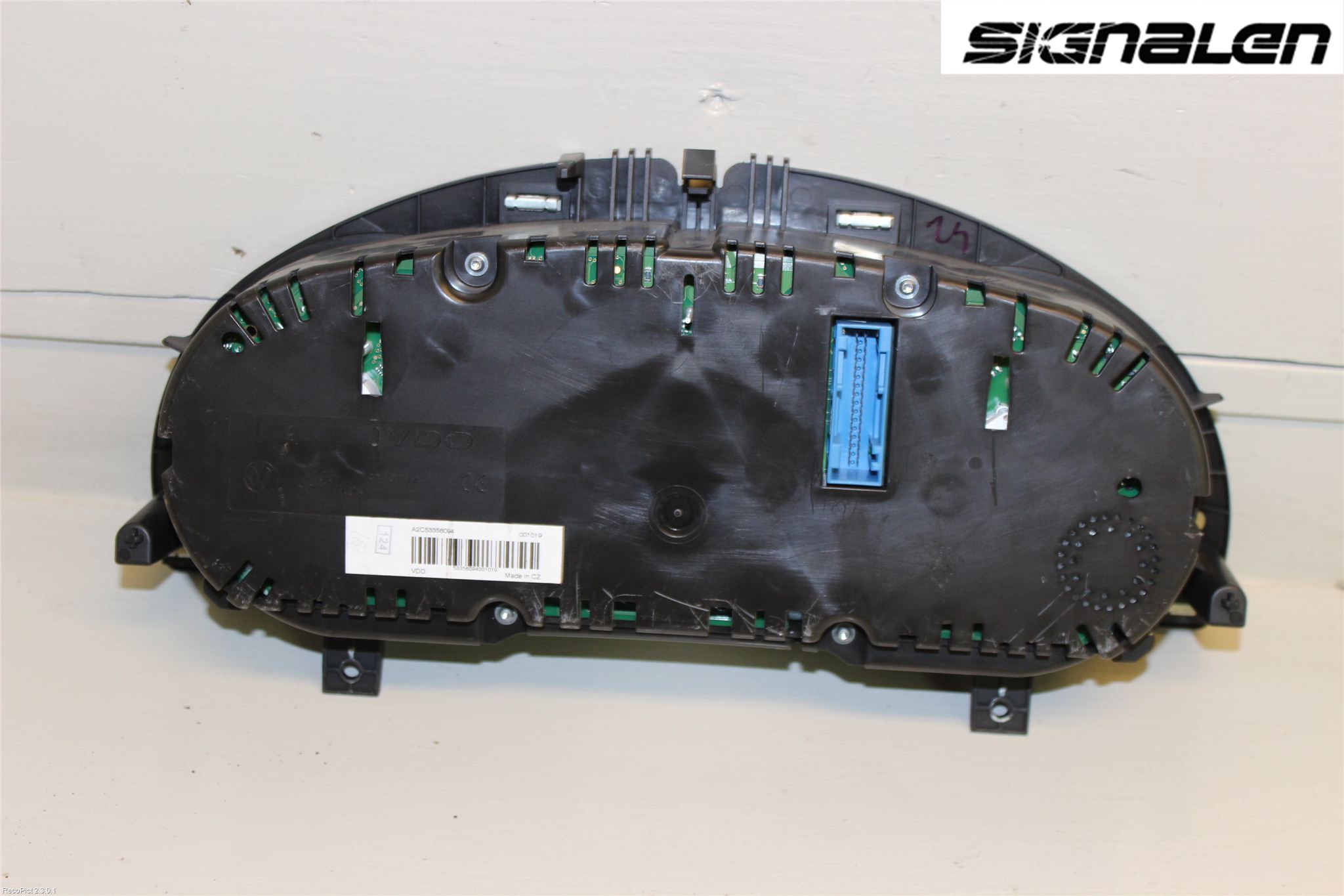 Volkswagen VW PASSAT 05-11 Instrument Komb