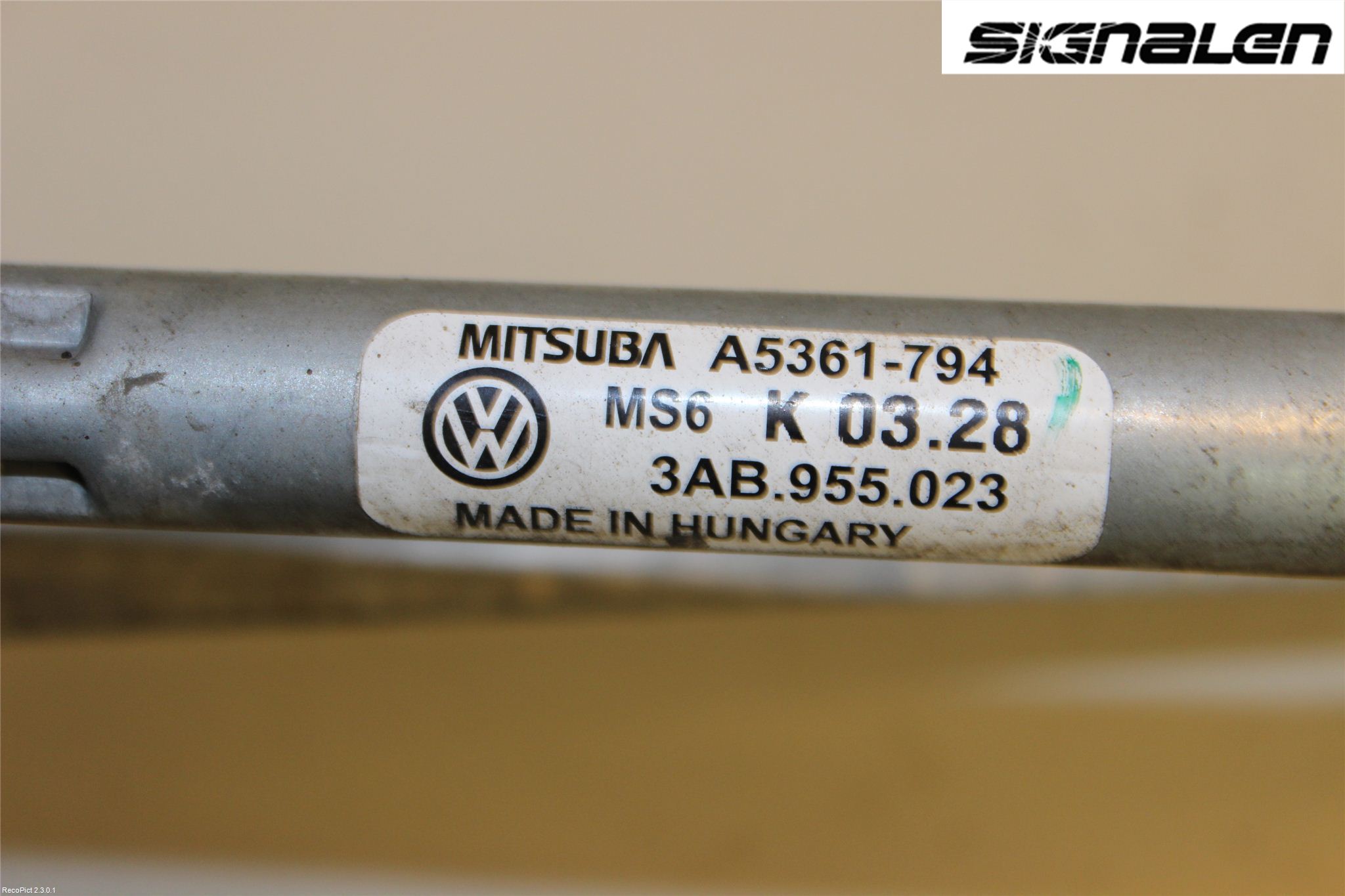 Volkswagen VW PASSAT 11-14 Torkarmekanism Vindruta