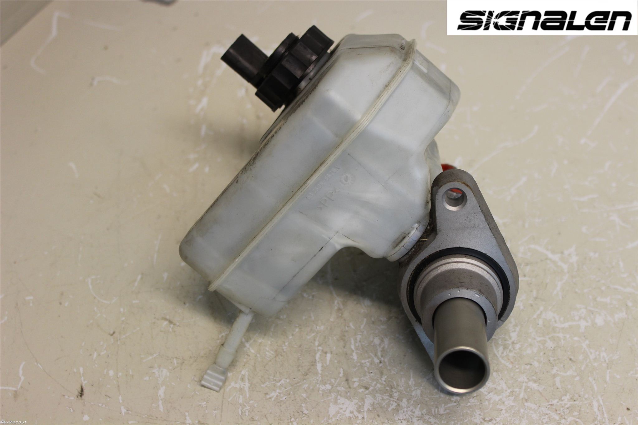 Volkswagen VW PASSAT 11-14 Broms Huvudcylinder