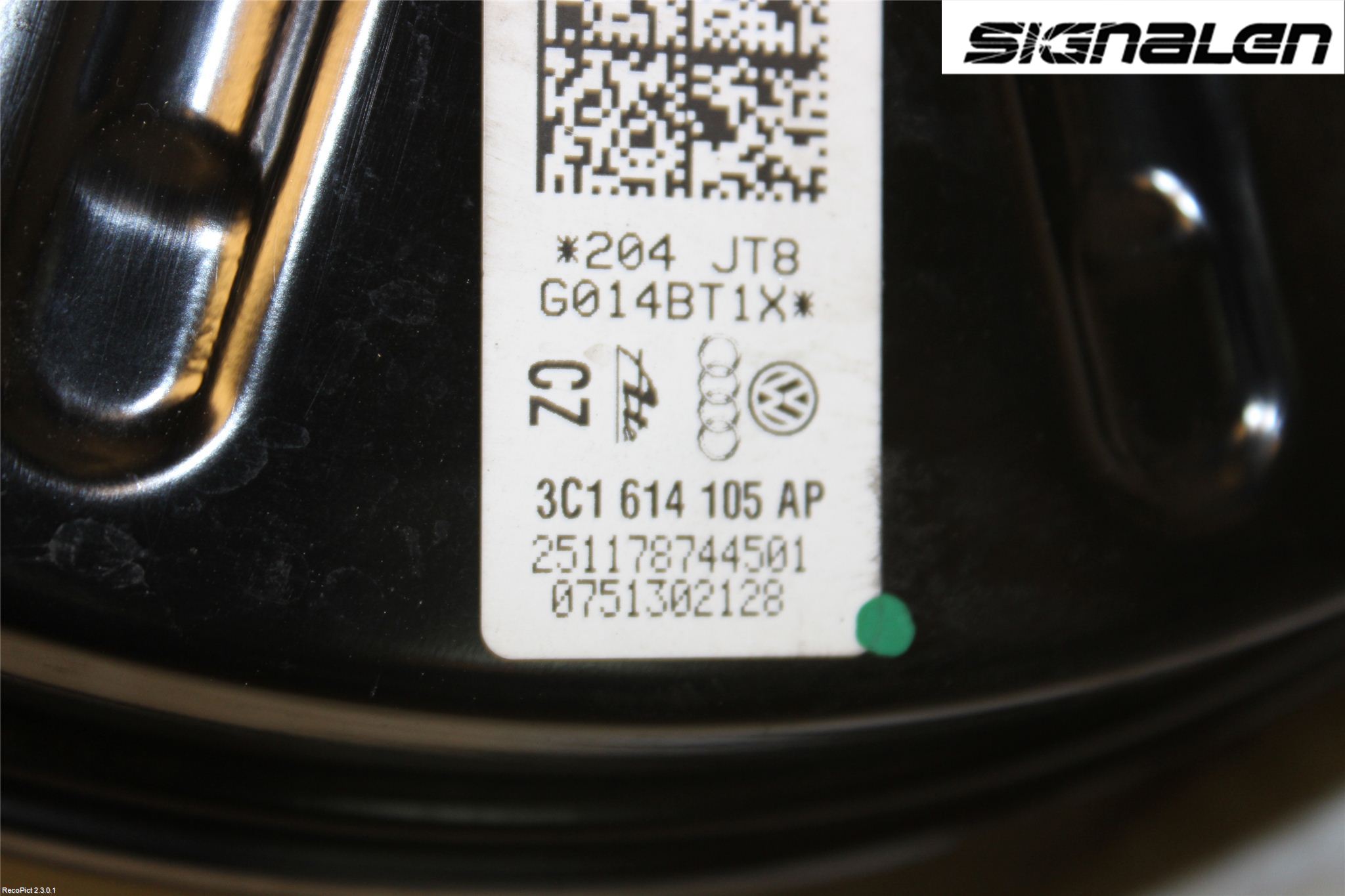 Volkswagen VW PASSAT 11-14 Bromsservo