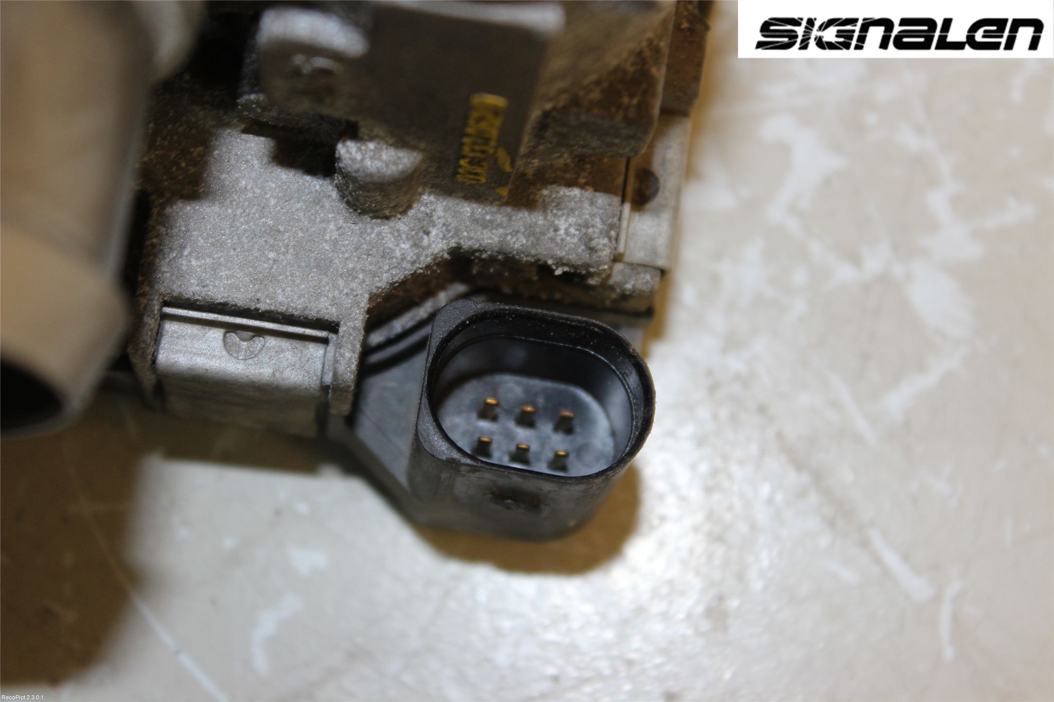 Volkswagen VW PASSAT 11-14 Injspjällhus