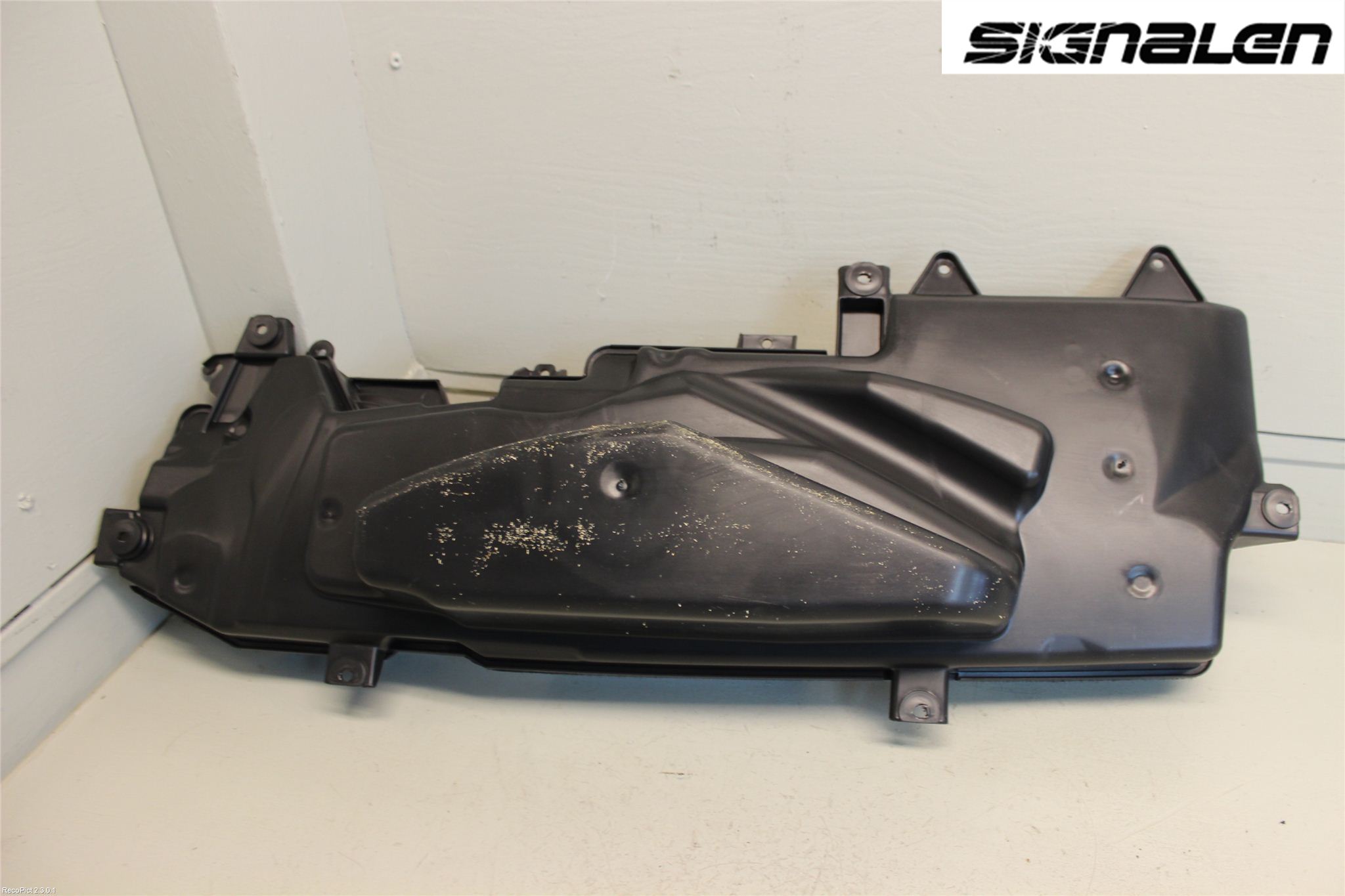 Audi A6/S6     05-11 Högtalare