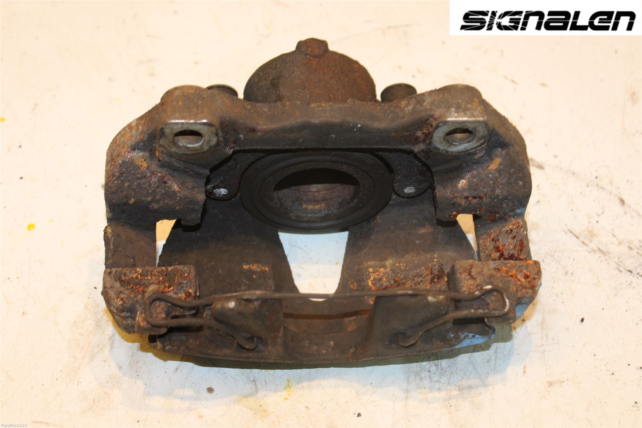 Opel ZAFIRA B 06-14 Bromsok Fram Höger