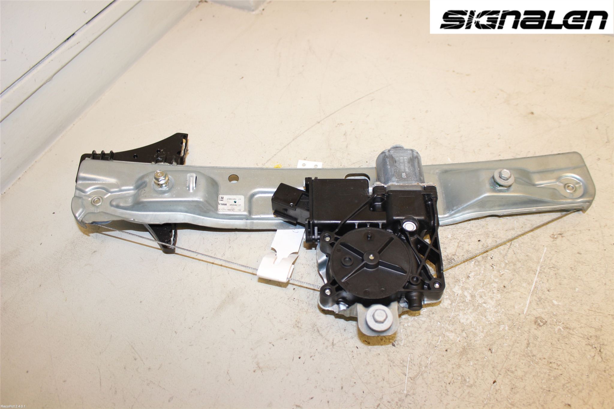 Opel INSIGNIA 09-16 Fönsterhissmekanism