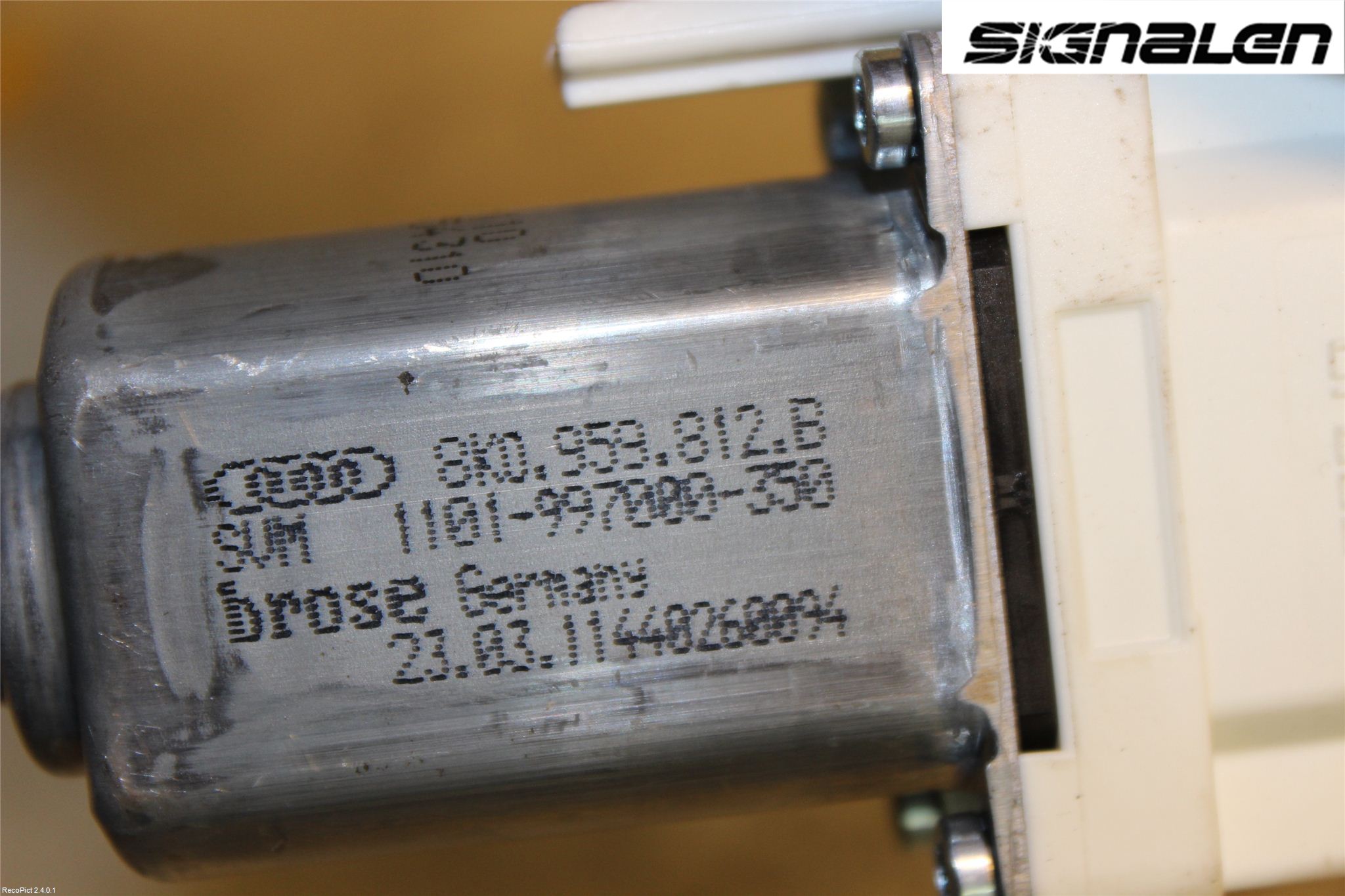 Audi A6/S6     05-11 Fönsterhissmotor