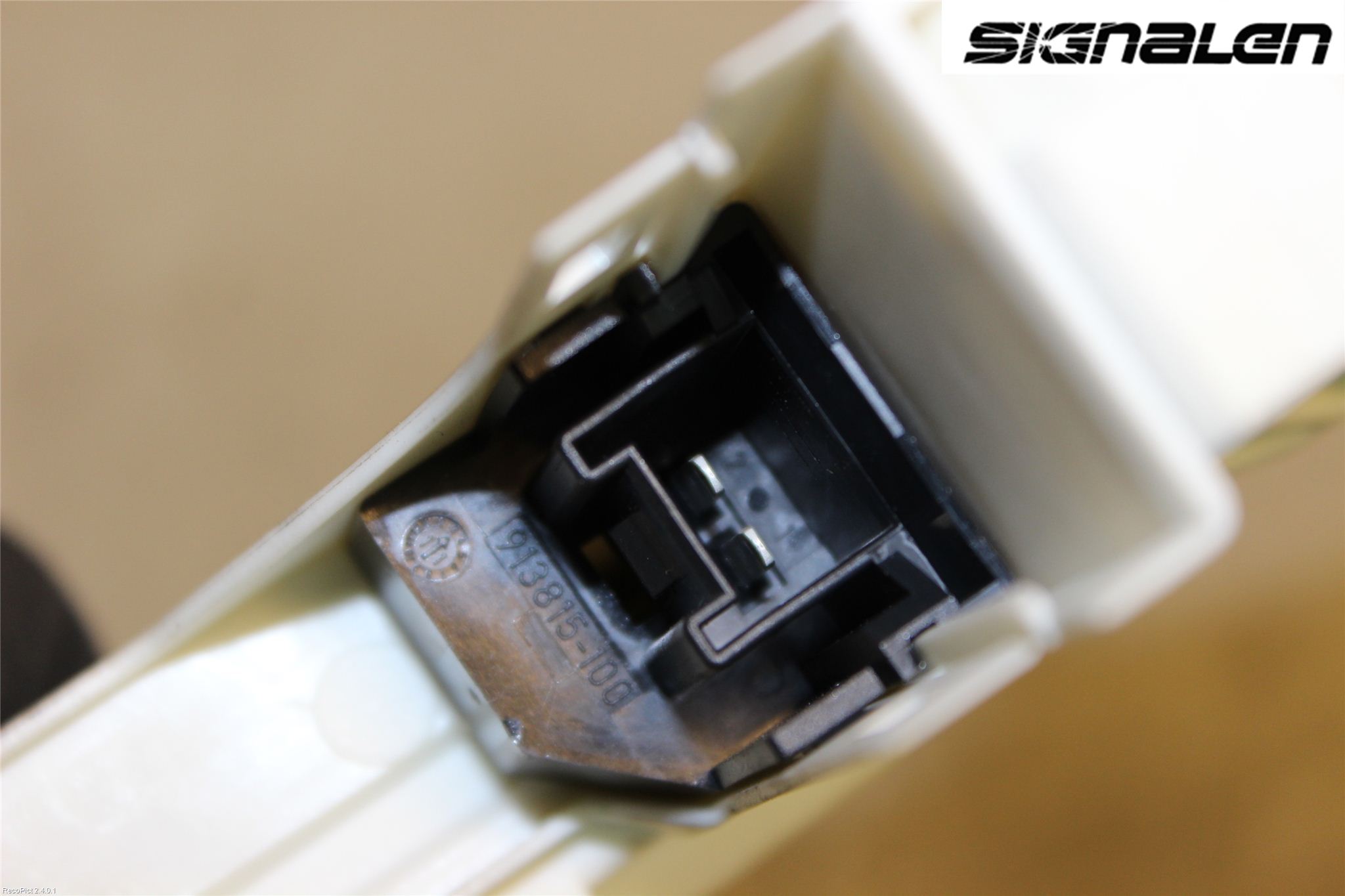 Audi A6/S6     05-11 Fönsterhissmotor