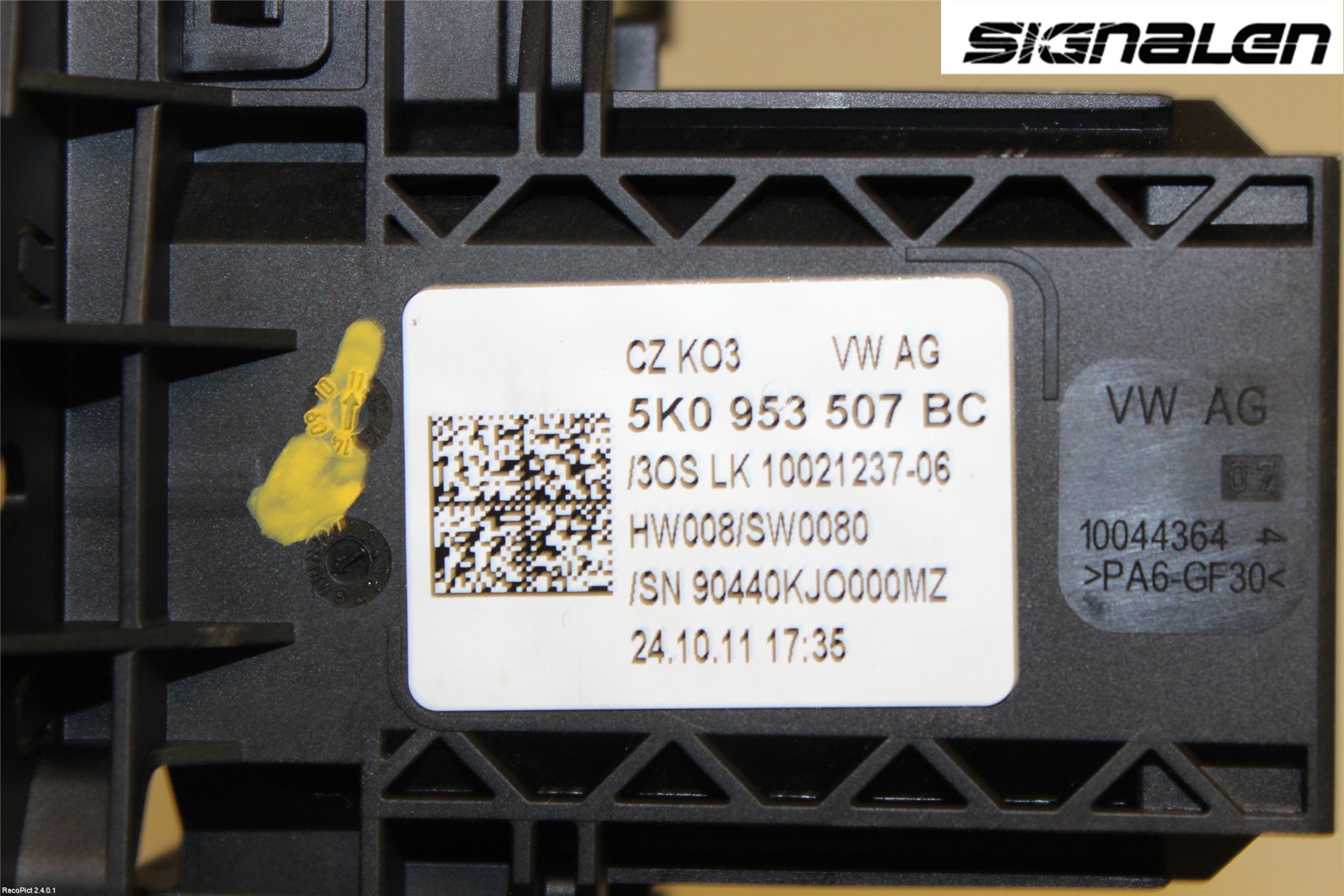 Volkswagen VW GOLF VI 09-13 Spakcentral