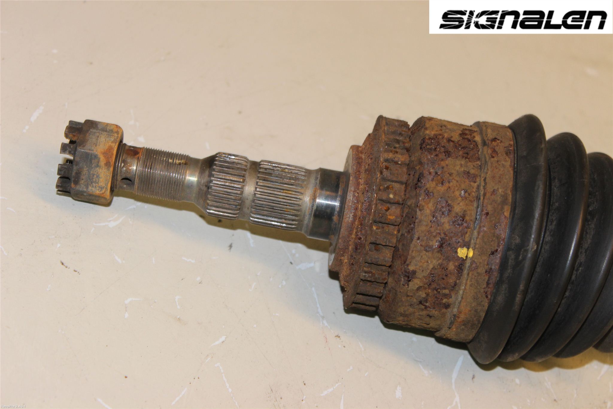 Opel COMBO 02-12 Drivaxel Fram Höger