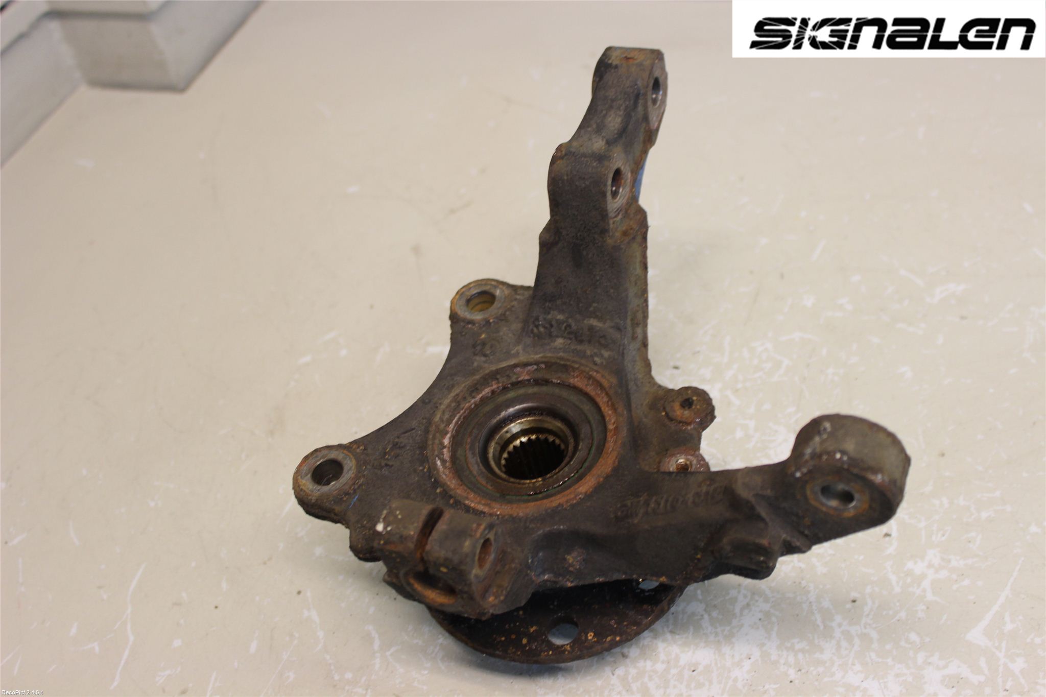 Opel COMBO 02-12 Styrspindel Lagerhus Hö