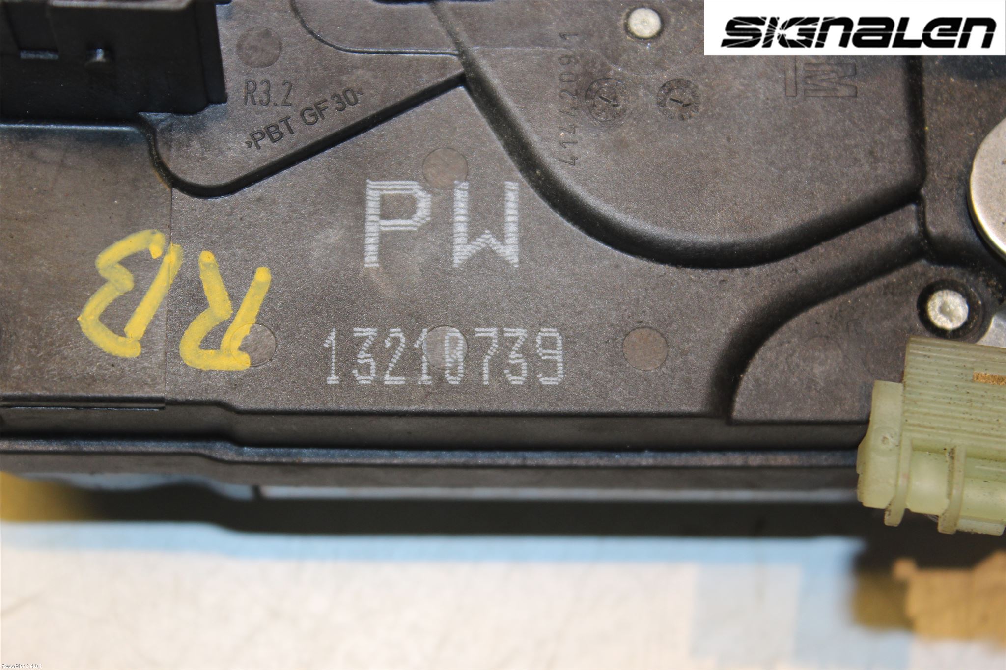 Opel ASTRA H 04-12 Låskista-Dörrlås