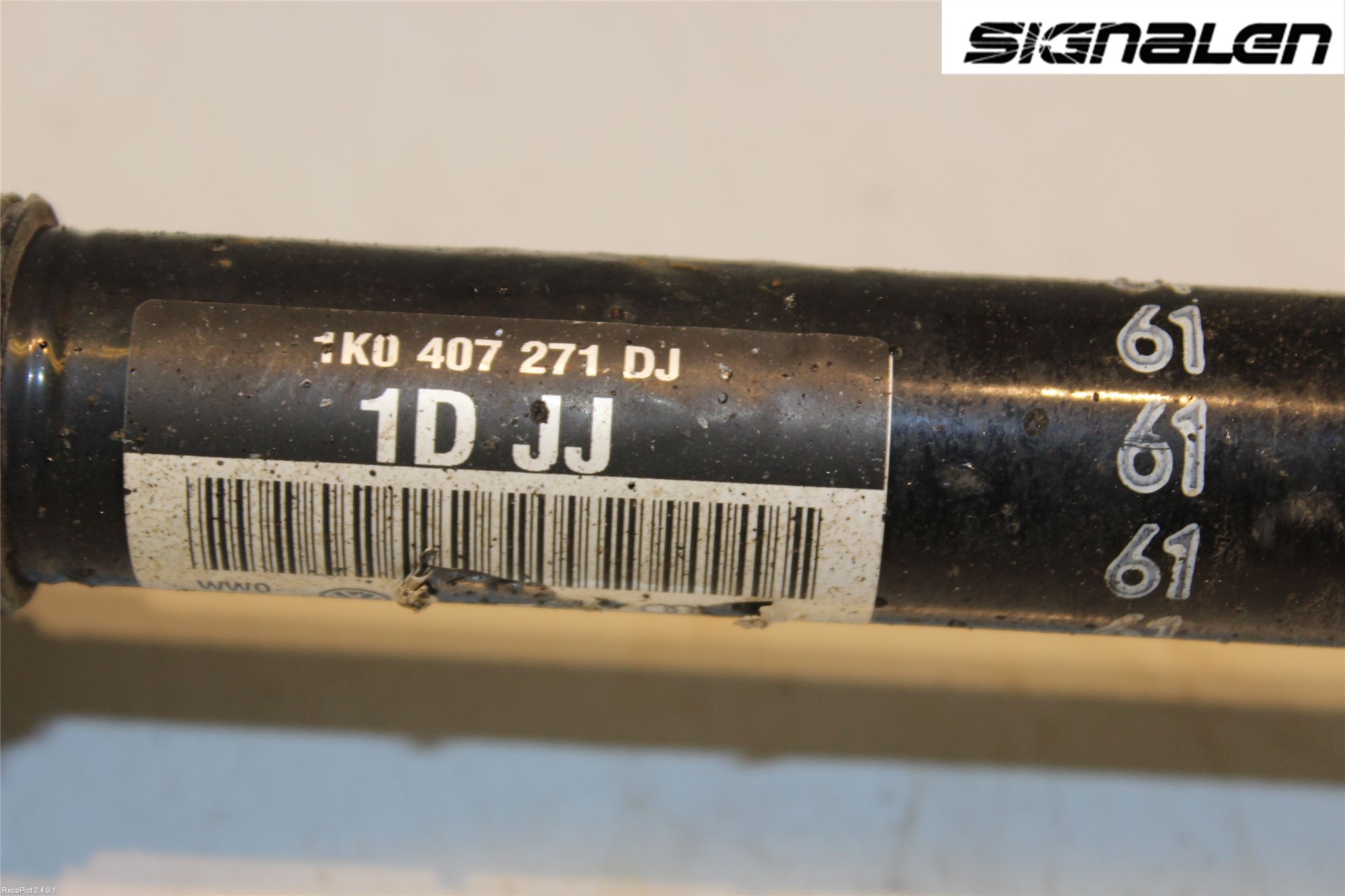 Volkswagen VW GOLF VI 09-13 Drivaxel Fram Vänster