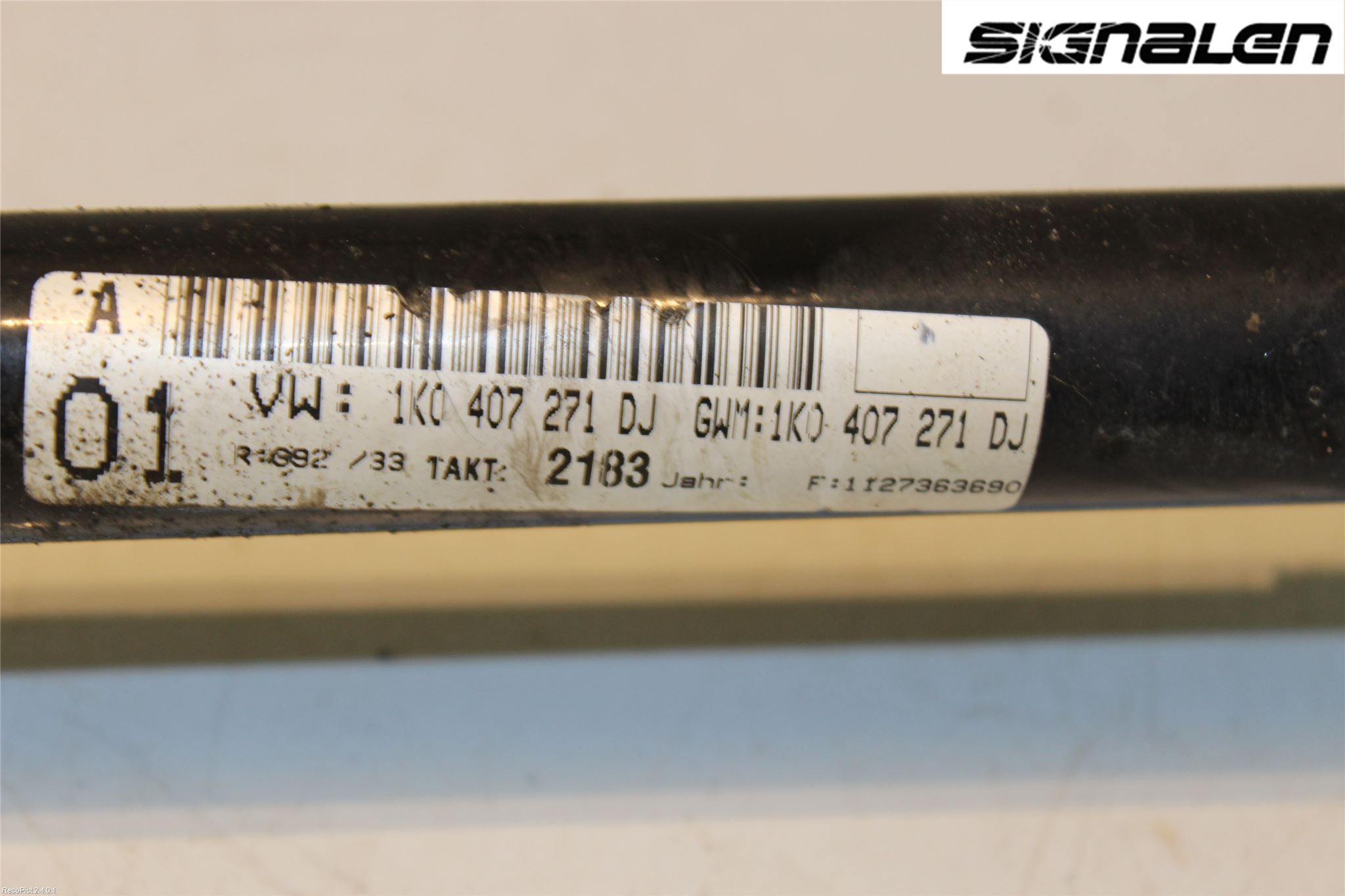 Volkswagen VW GOLF VI 09-13 Drivaxel Fram Vänster