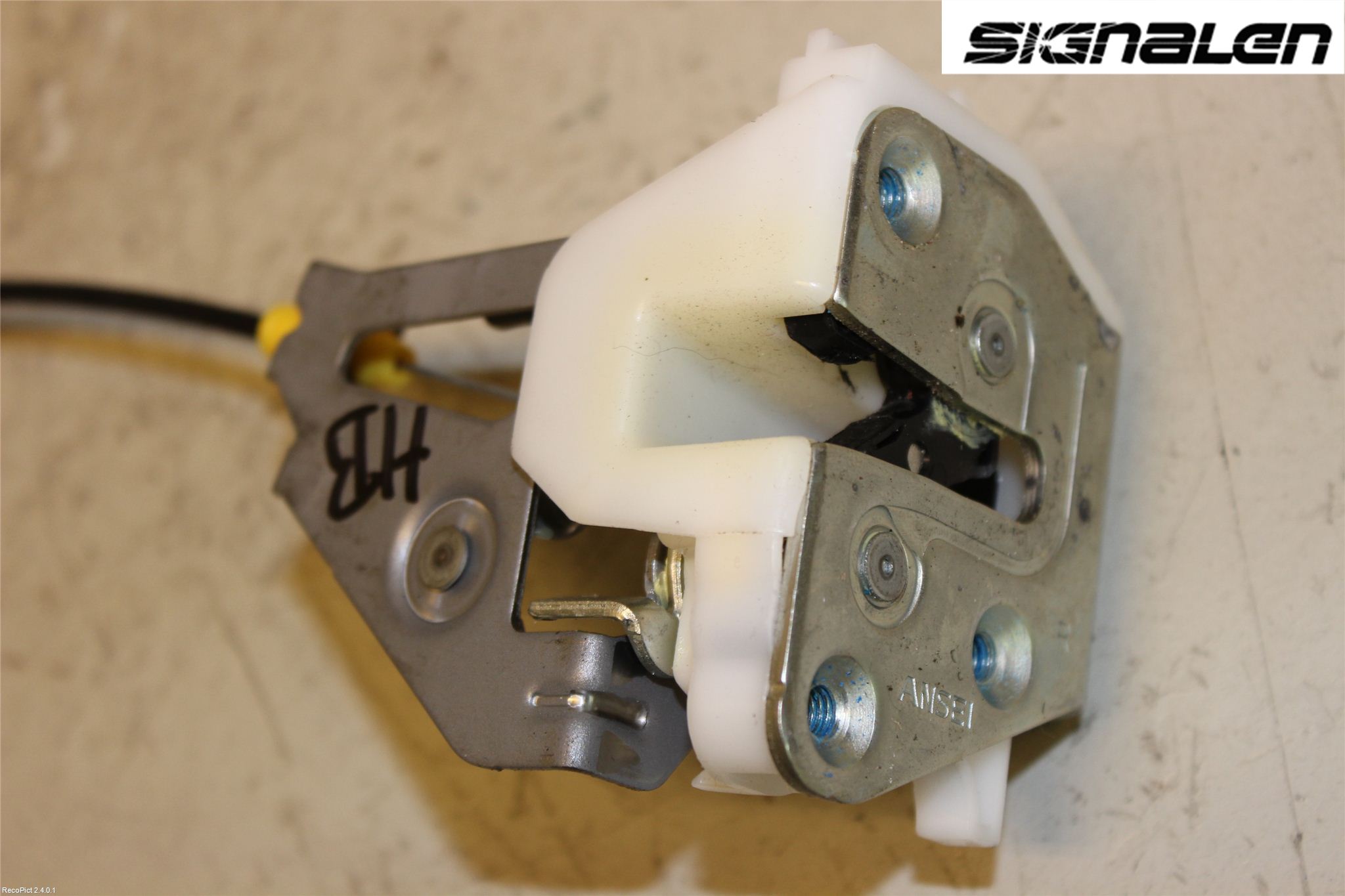 Mitsubishi OUTLANDER 07-12 Låskista Baklucka