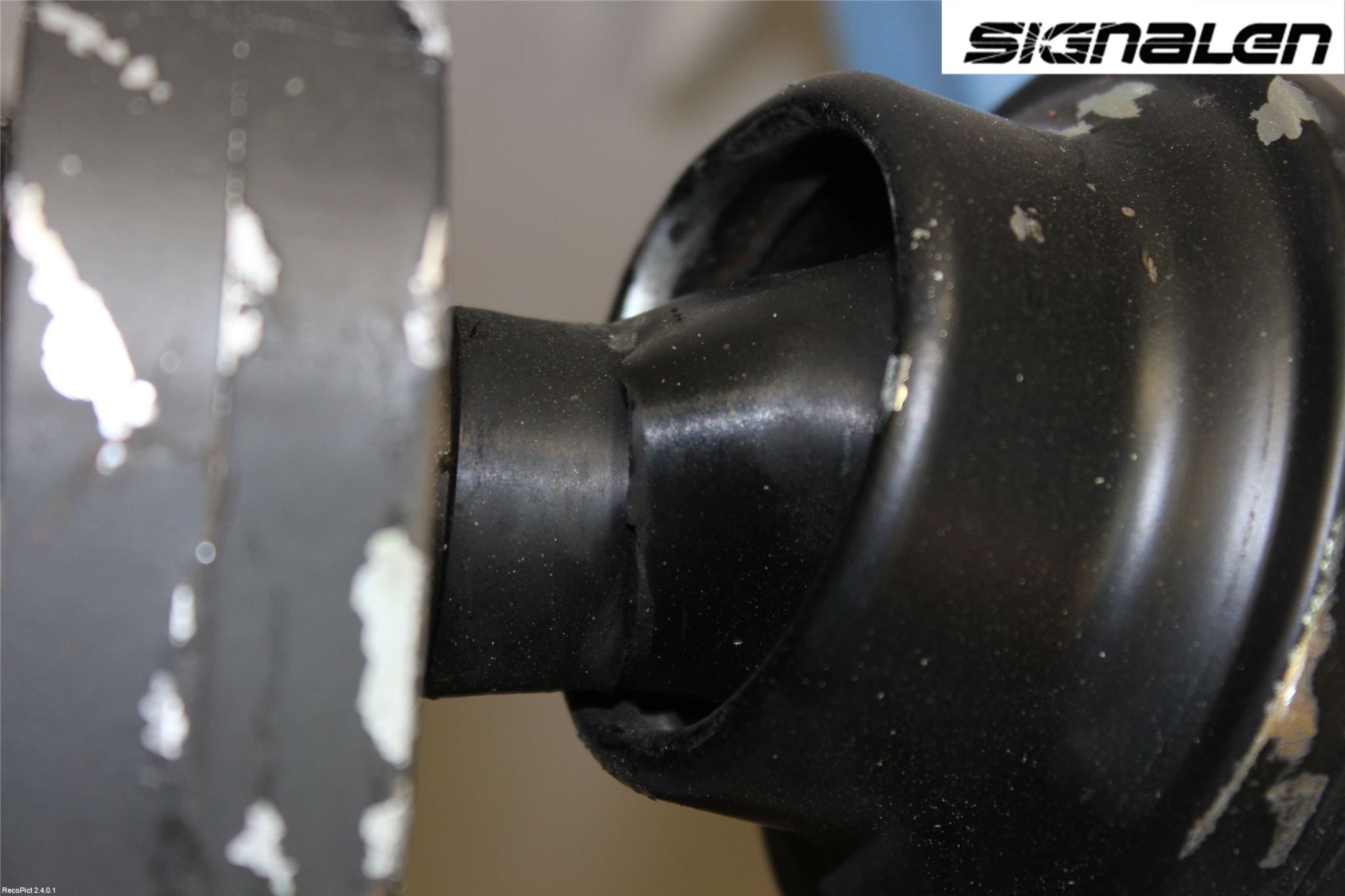 Volkswagen VW PASSAT 05-11 Mellanaxel Komp