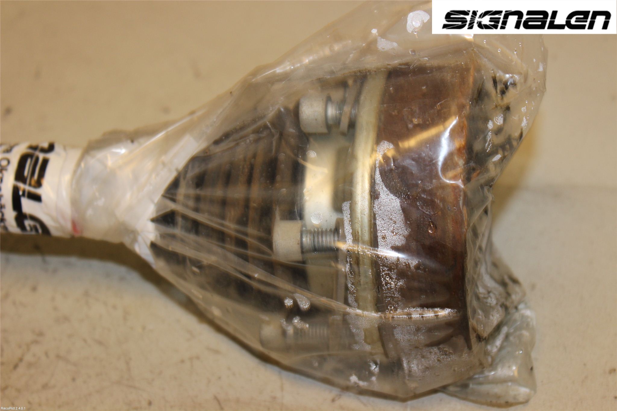 Volkswagen VW GOLF VI 09-13 Drivaxel Fram Vänster