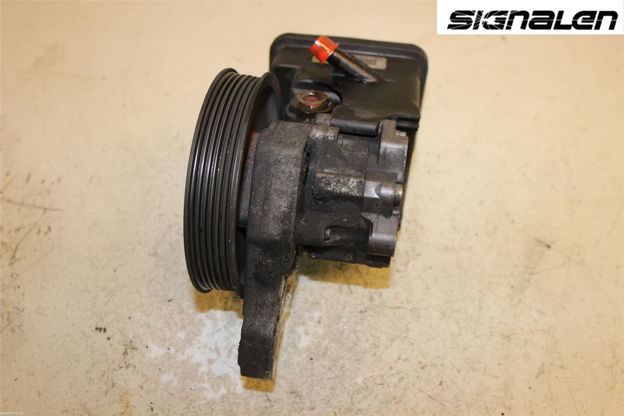 BMW 5 E60/61 Sed/Tou 02-10 Styrservopump