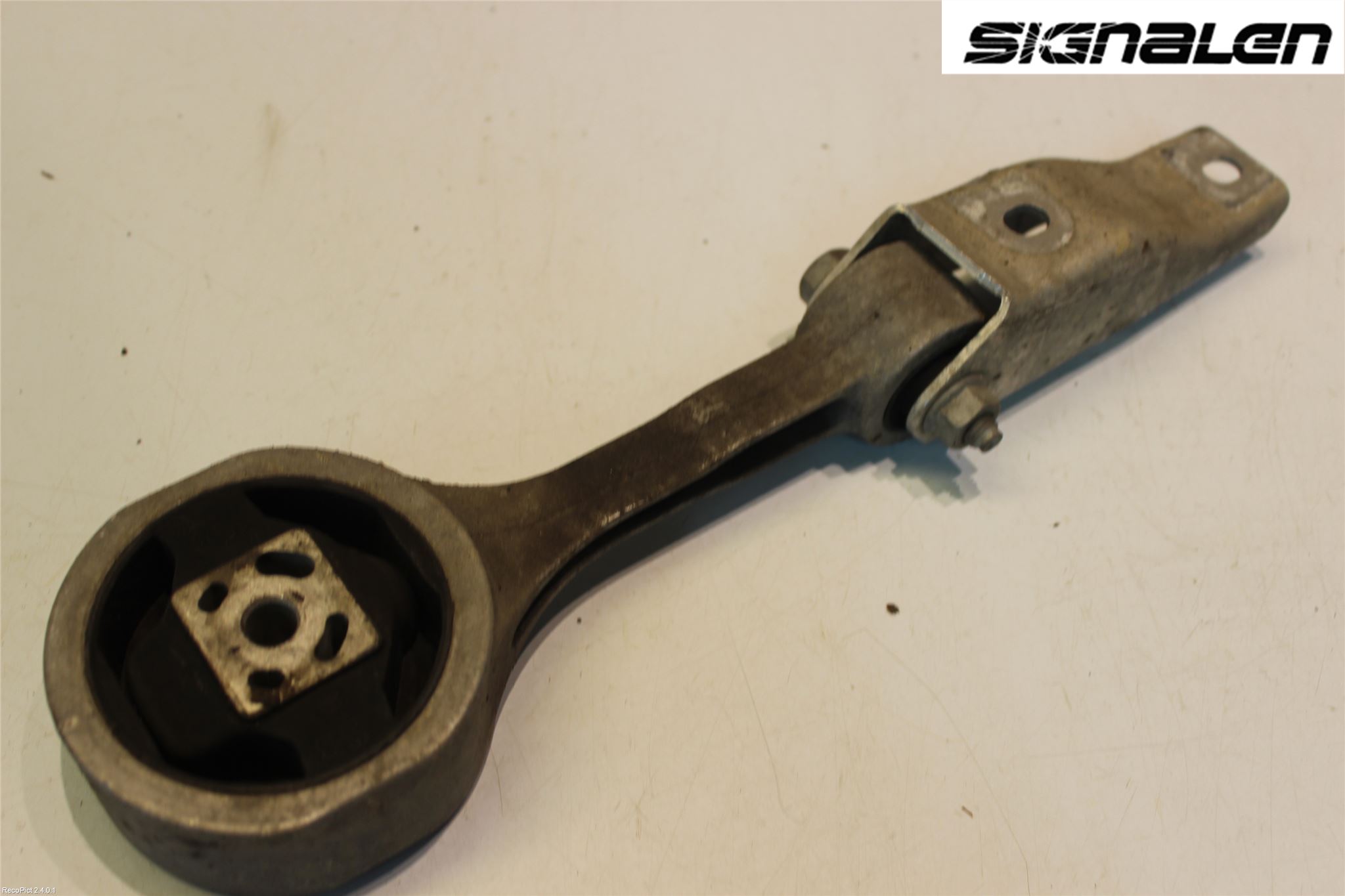 Seat IBIZA IV 08-16 Motorfäste