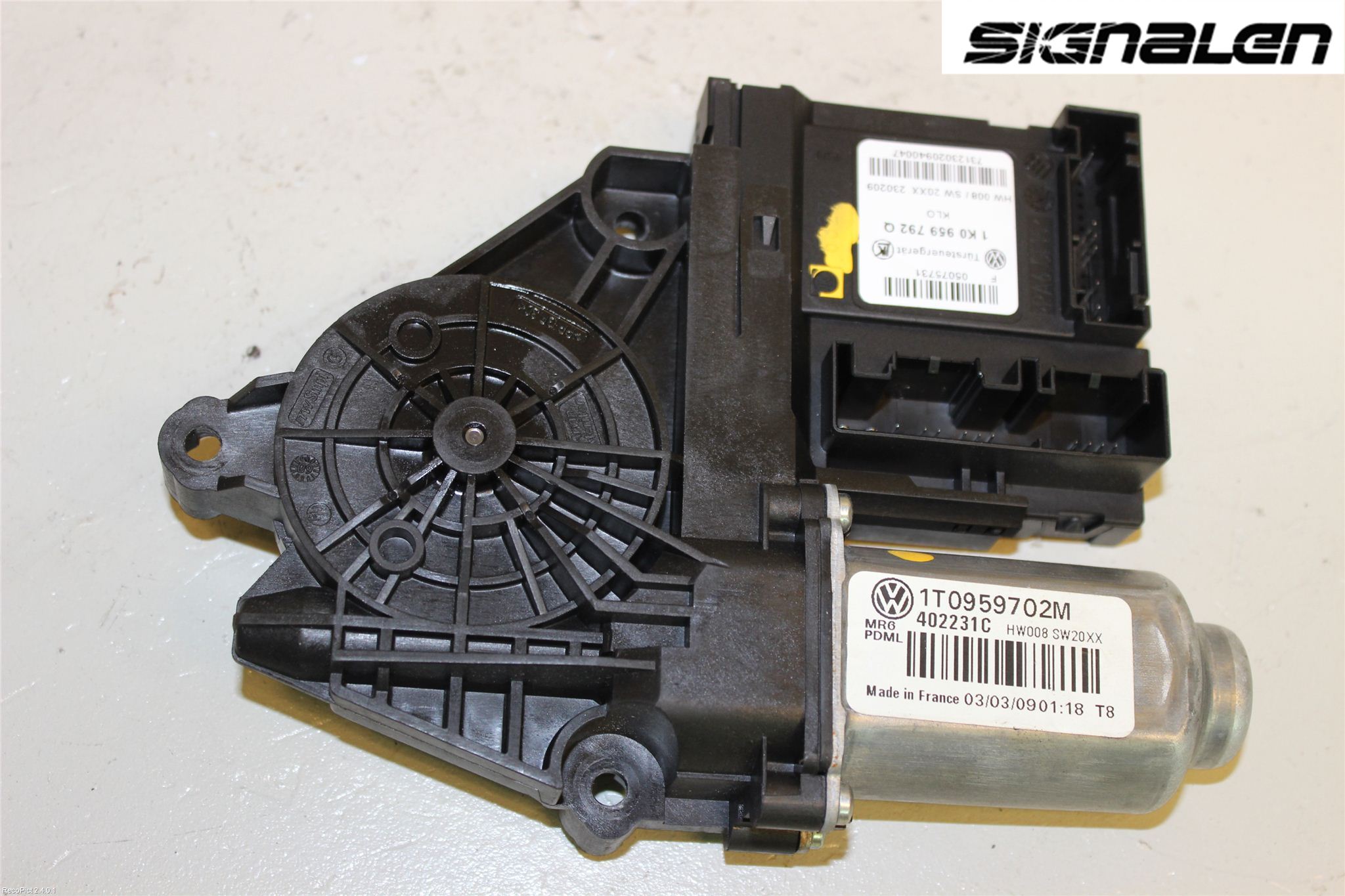 Volkswagen VW CADDY      04-10 Fönsterhissmotor