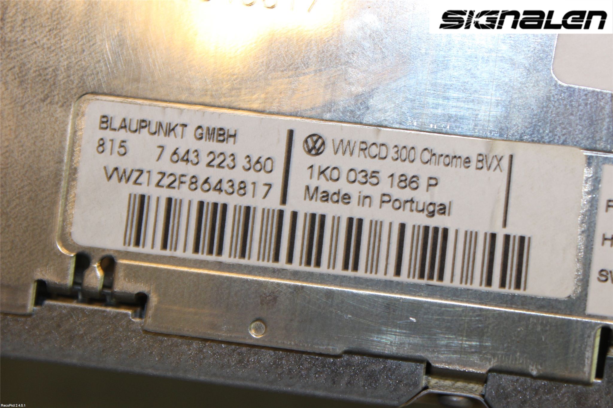 Volkswagen VW CADDY      04-10 Radio