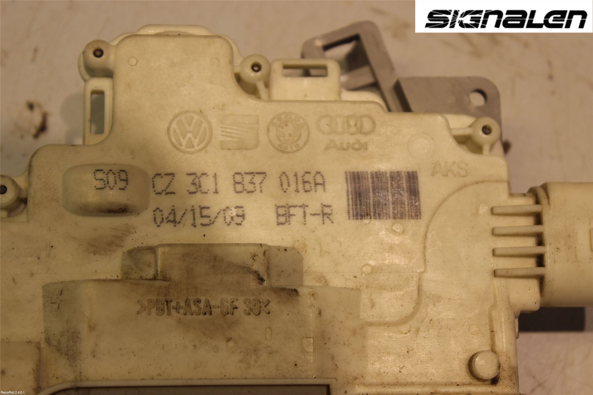 Volkswagen VW PASSAT 05-11 Låskista-Dörrlås