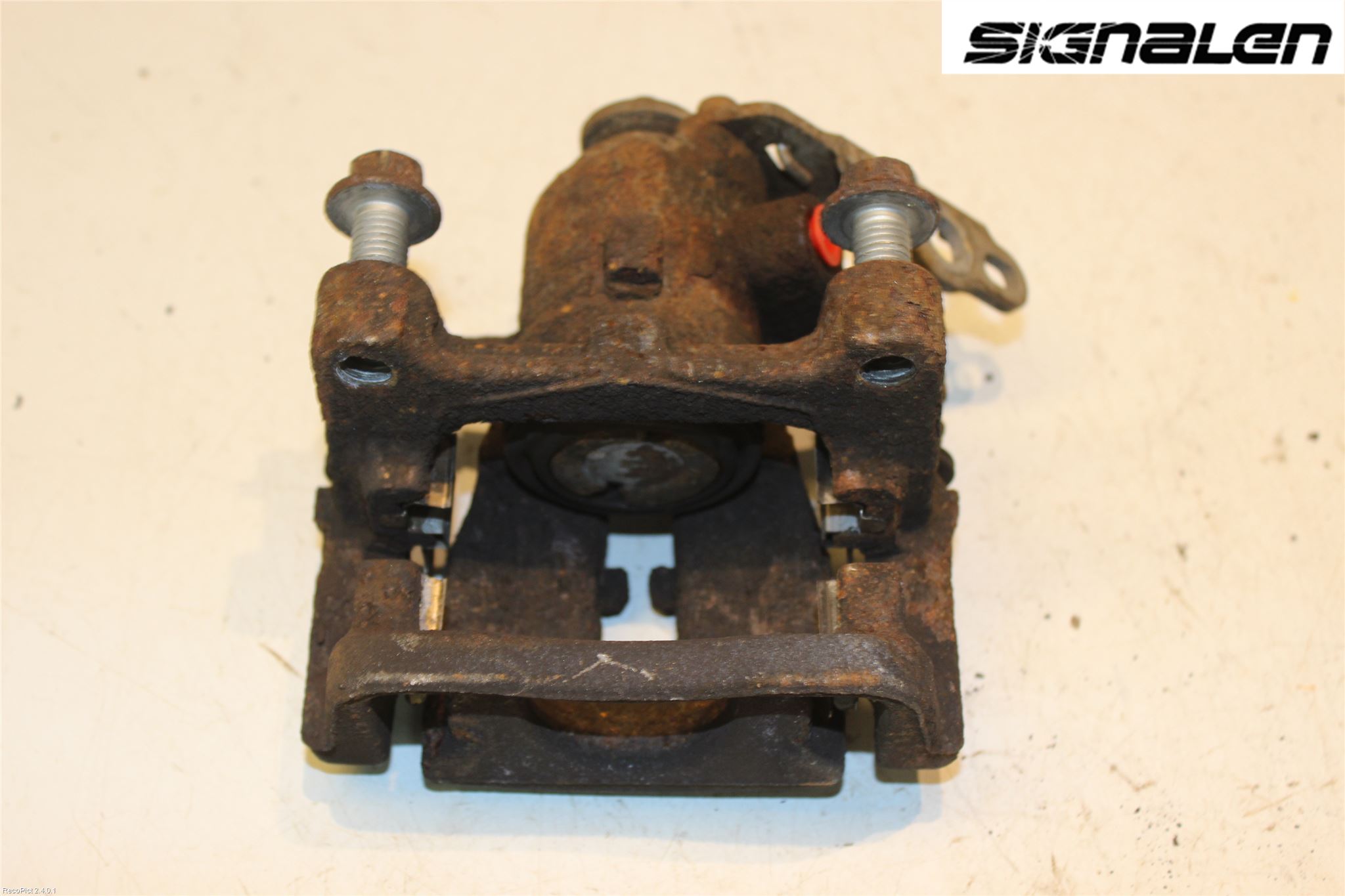 Ford MONDEO 07-15 Bromsok Bak Vänster