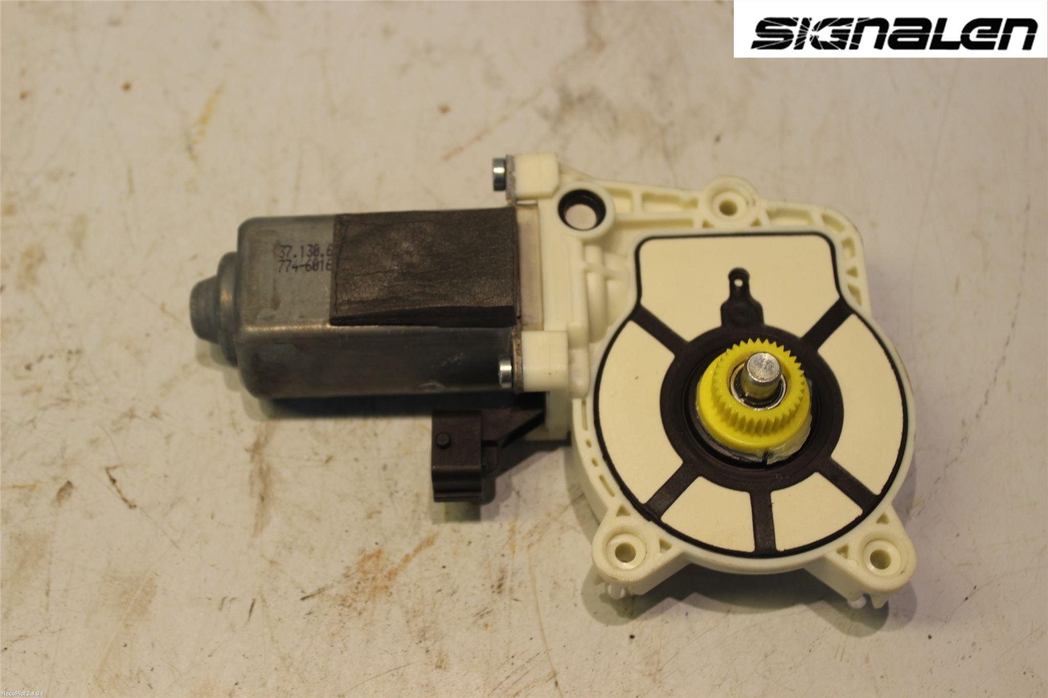 Saab 9-3 VER2/VER3 08-15 Fönsterhissmotor