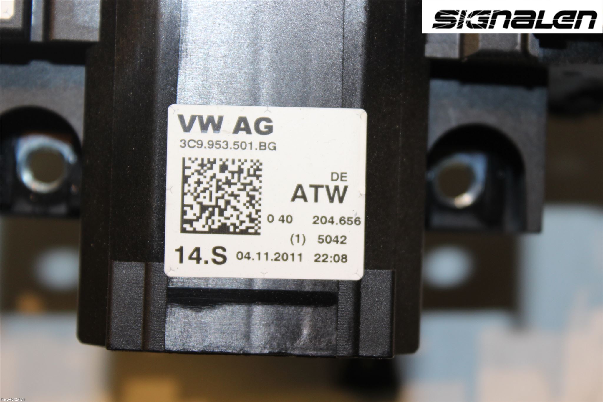 Volkswagen VW PASSAT 11-14 Spakcentral