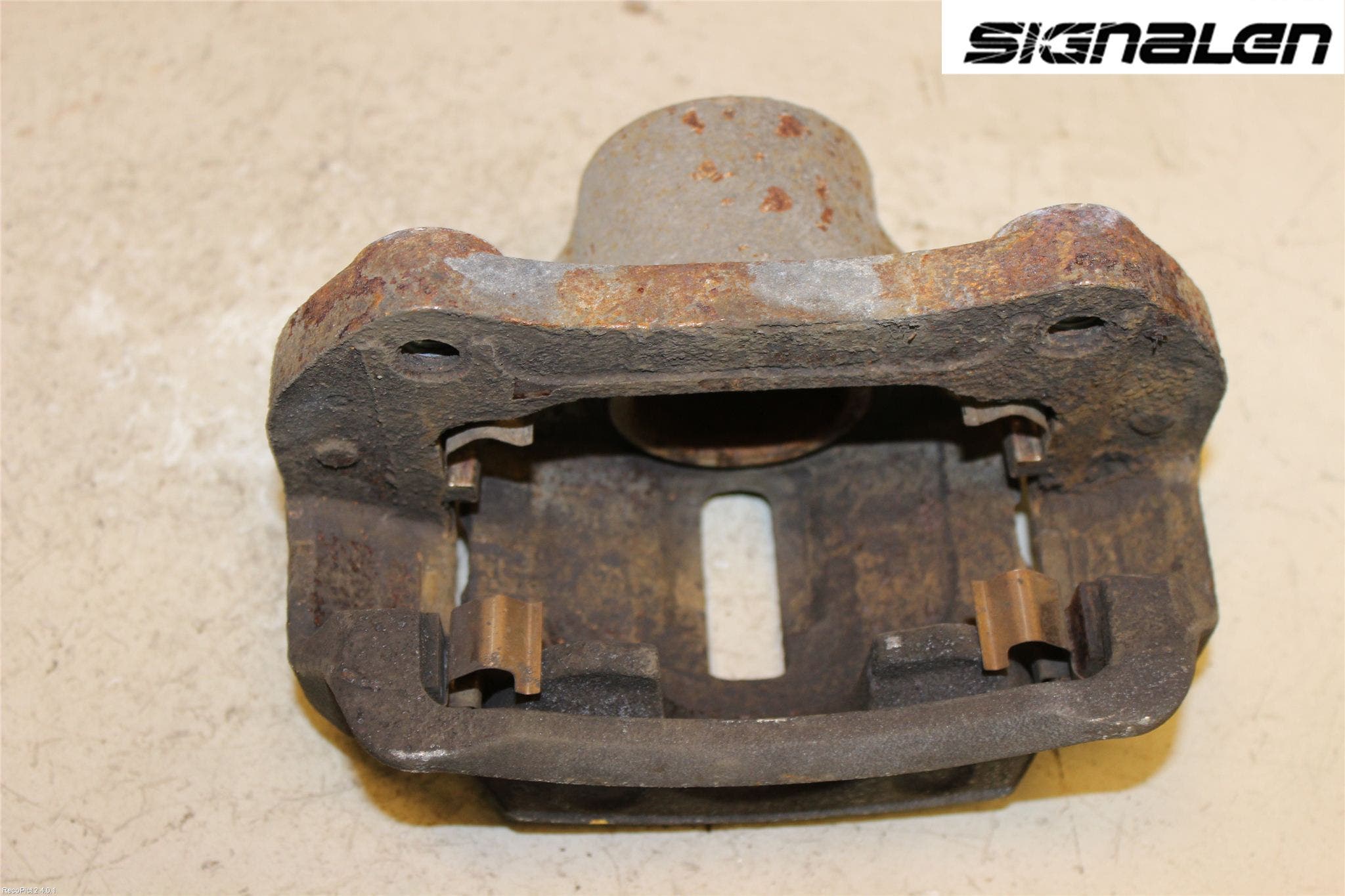 Saab 9-5 10-12 Bromsok Fram Vänster